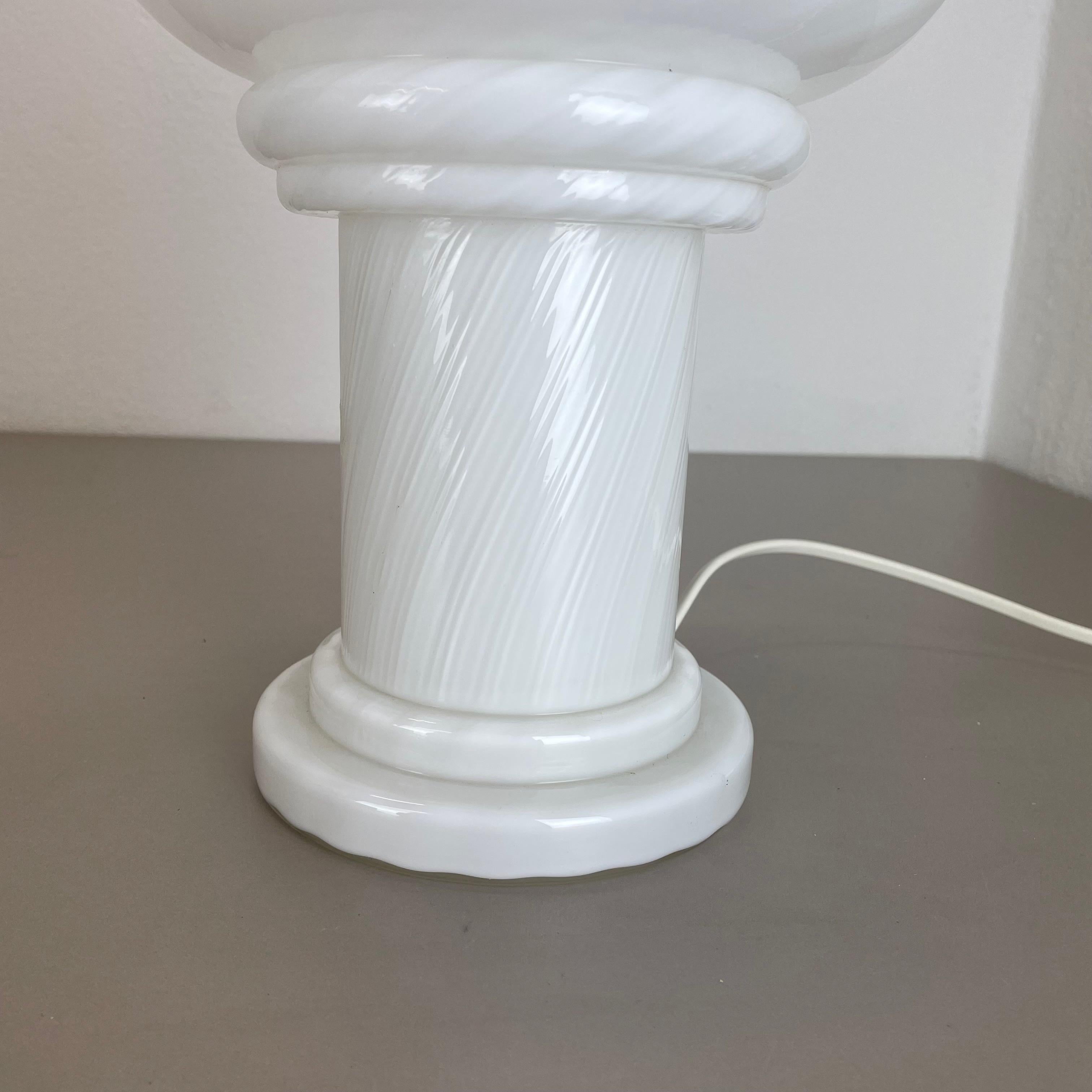 Lampada da tavolo in vetro di Murano 