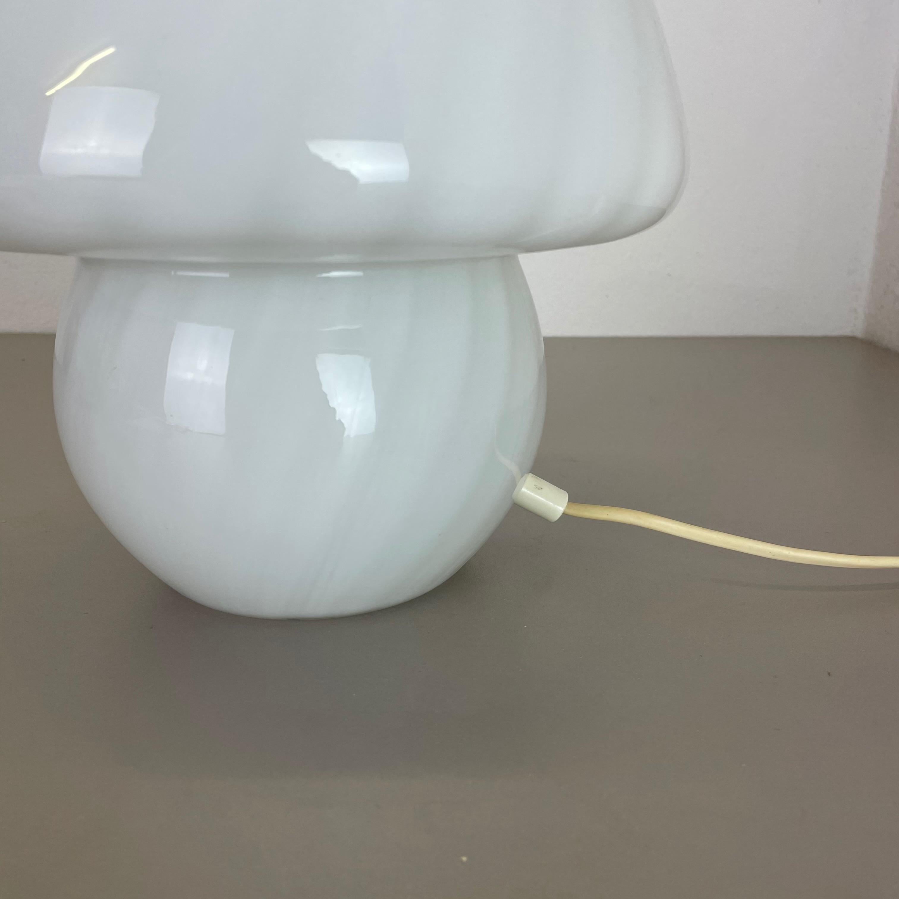 Lampe de bureau en verre de Murano « Mushroom » fabriquée par Vetri Murano, Italie, 1970 en vente 1