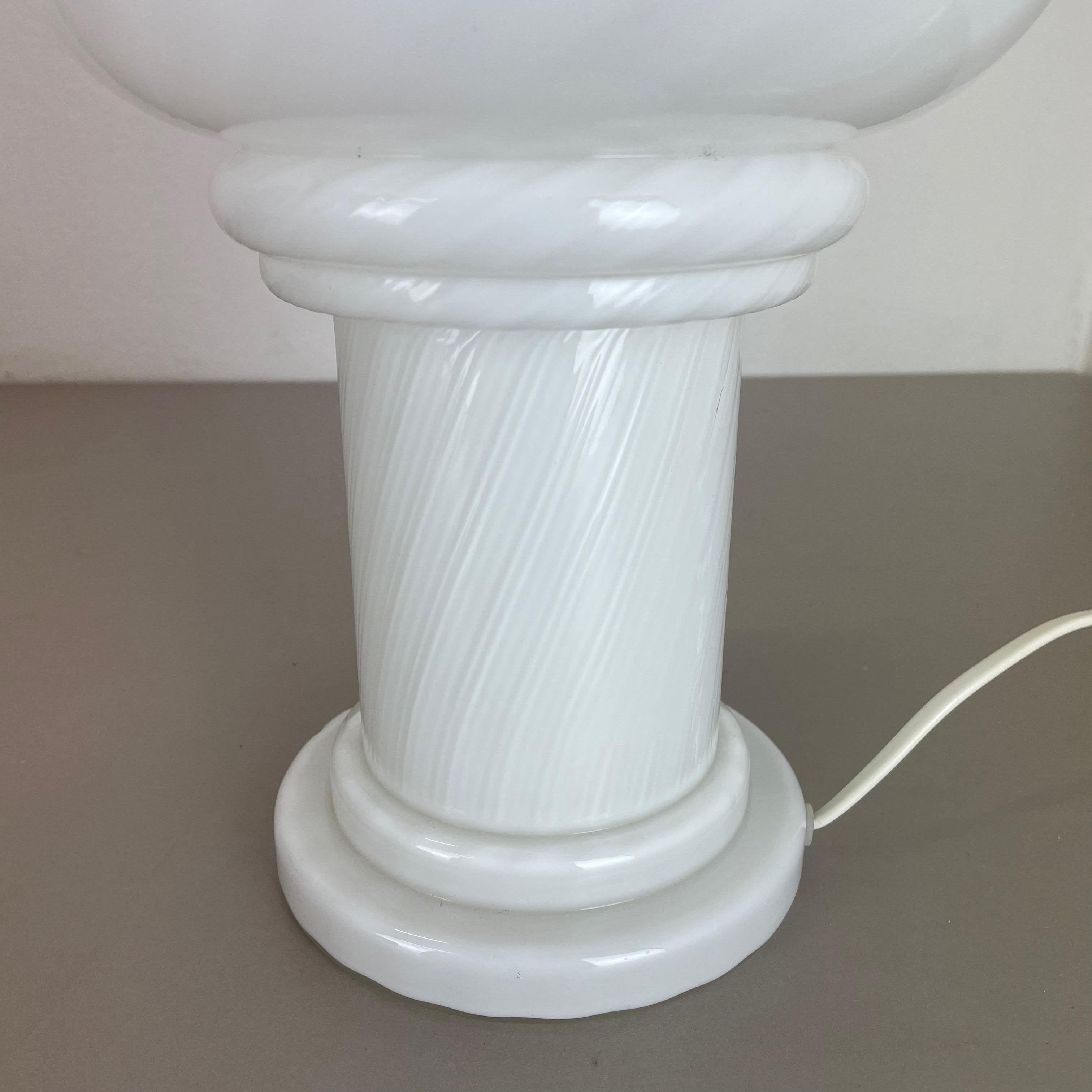 Lampada da tavolo in vetro di Murano 
