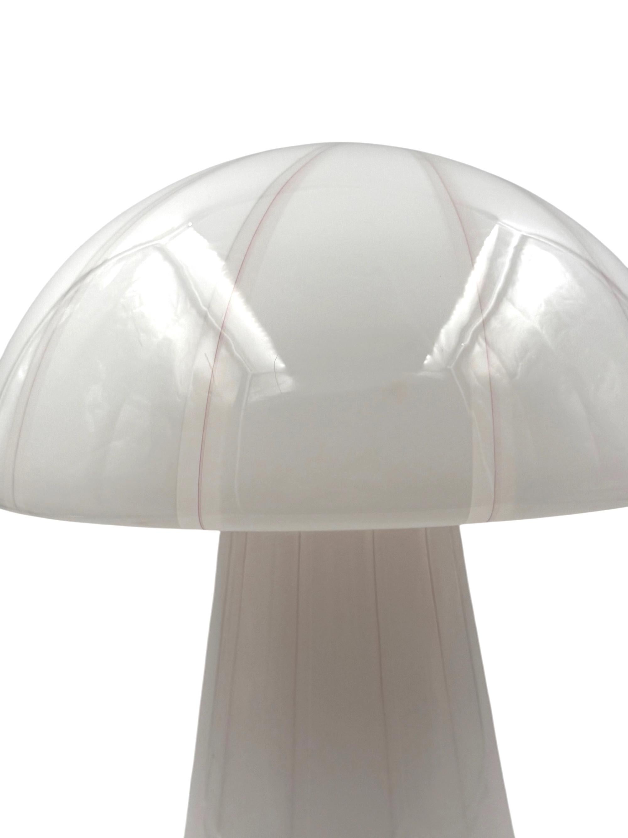 Lampe de table en verre de Murano avec champignon, Italie, années 1970 en vente 5