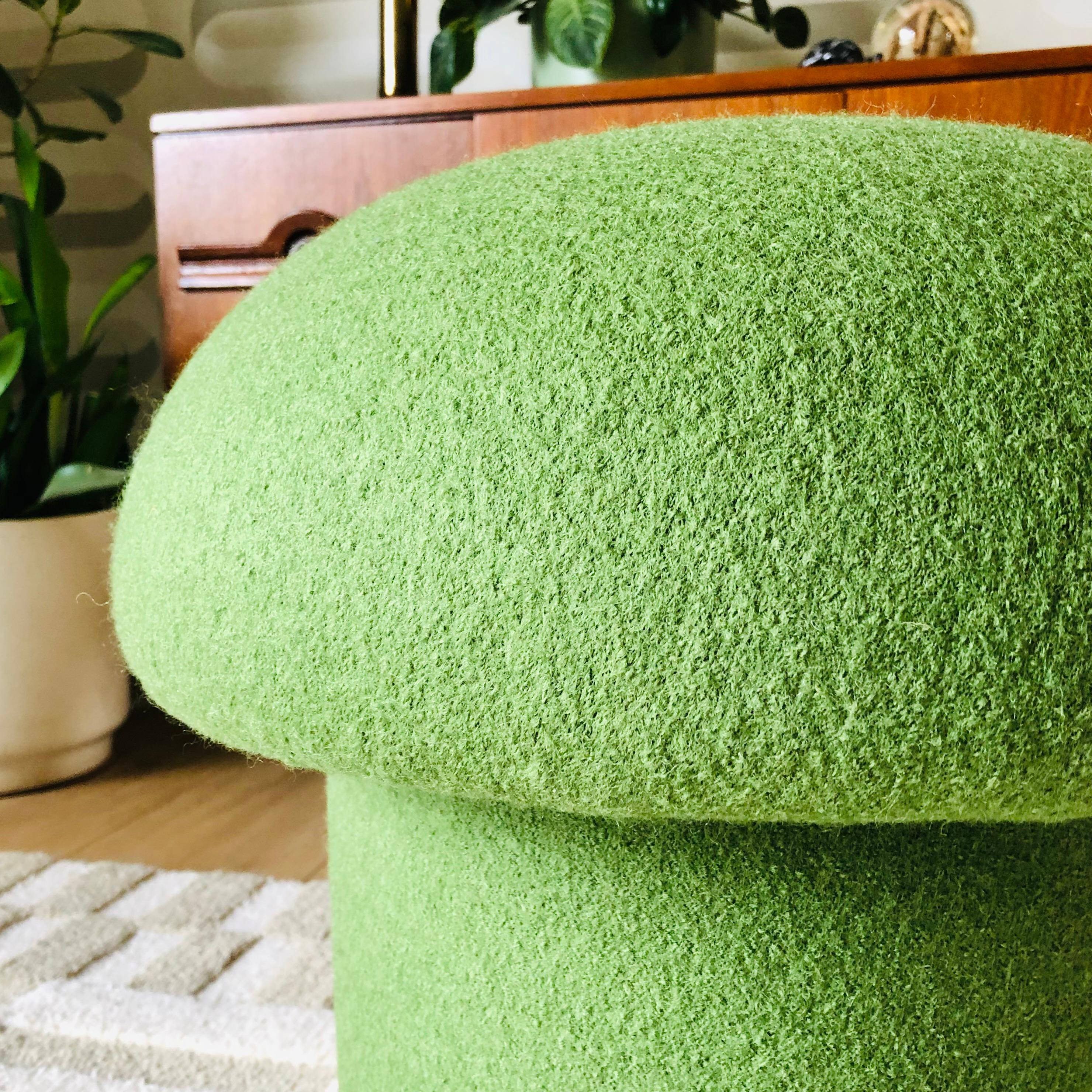Americano Pouf Fungo in lana d'erba in vendita