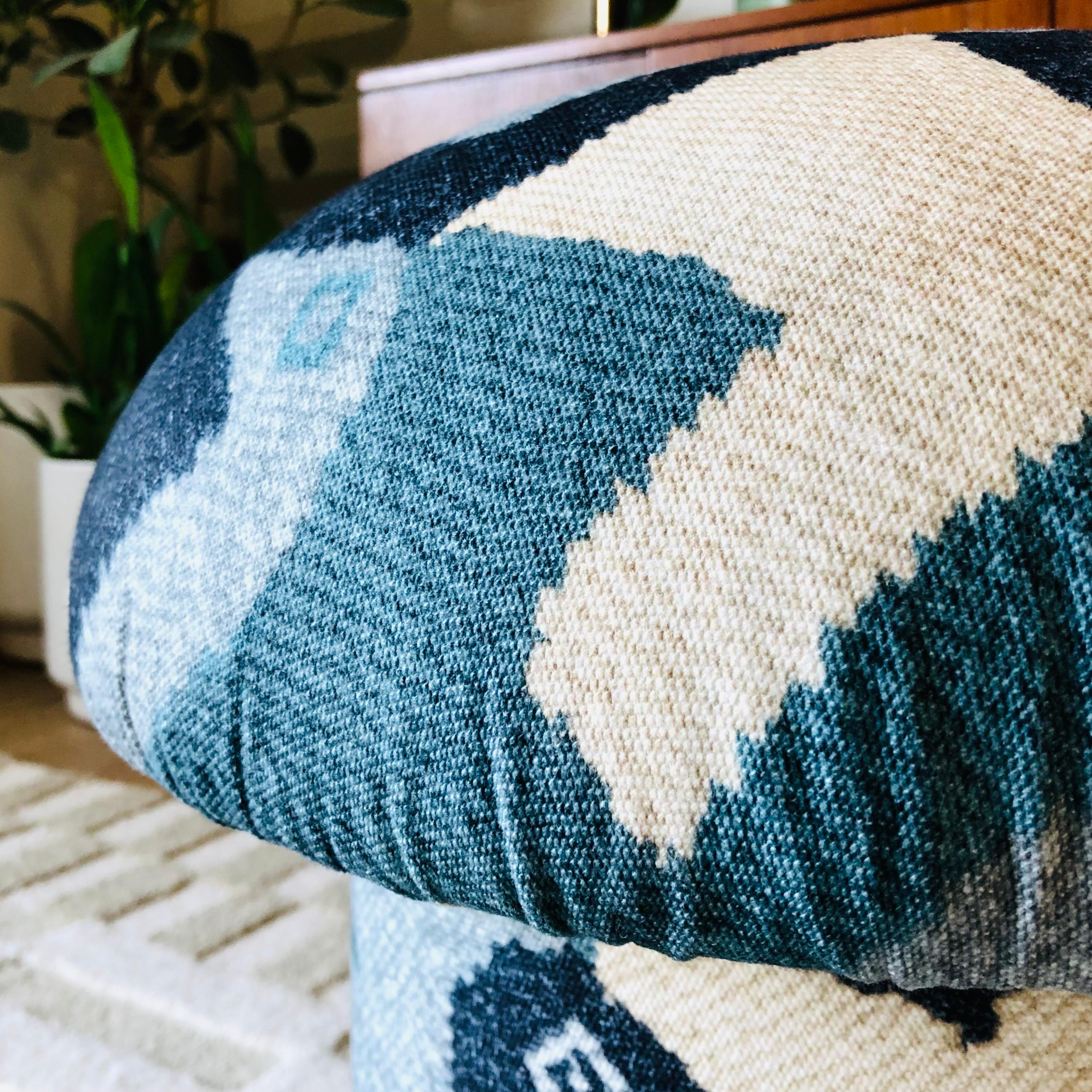 Ottoman Mushroom in Lagoon Birds en vente 1