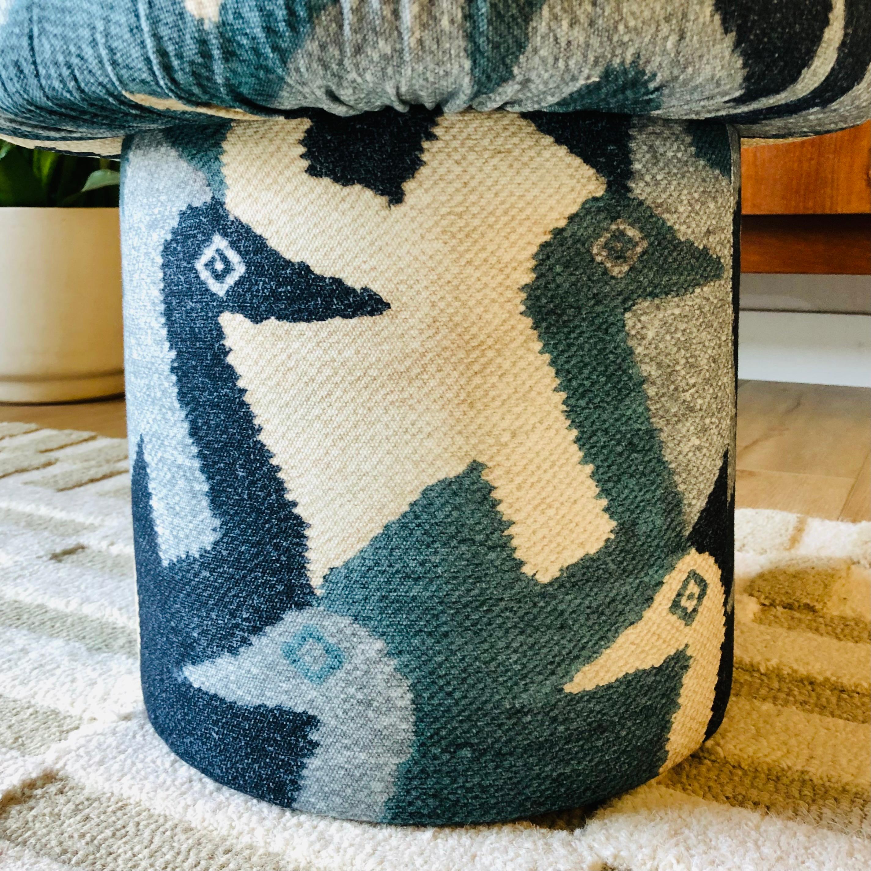 Ottoman Mushroom in Lagoon Birds en vente 2