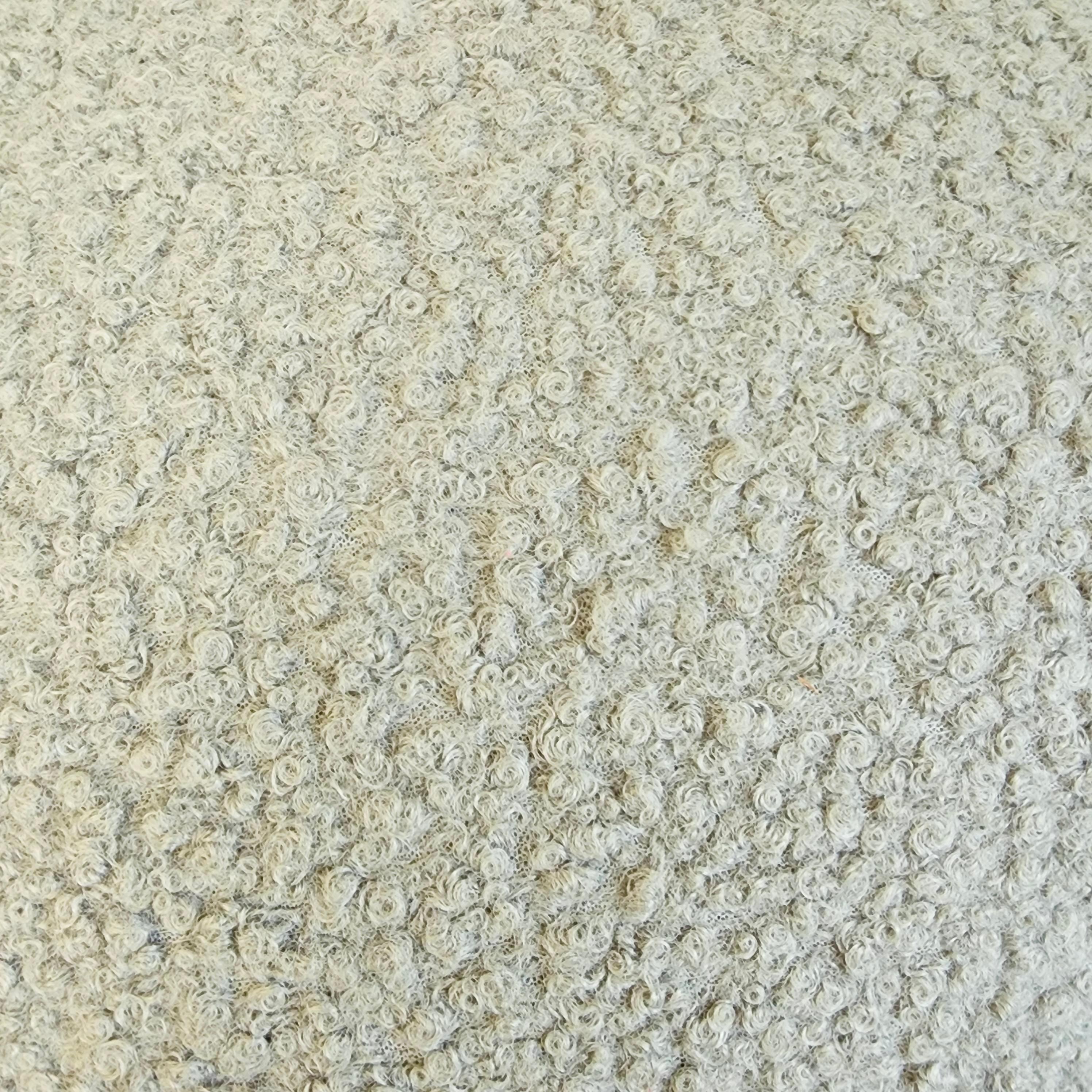 Tissu Pouf Mushroom en Mist Boucle en vente