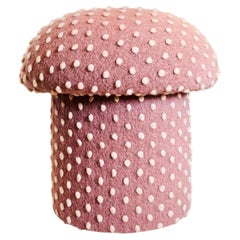 Pouf a forma di fungo in lana rosa petalo a pois