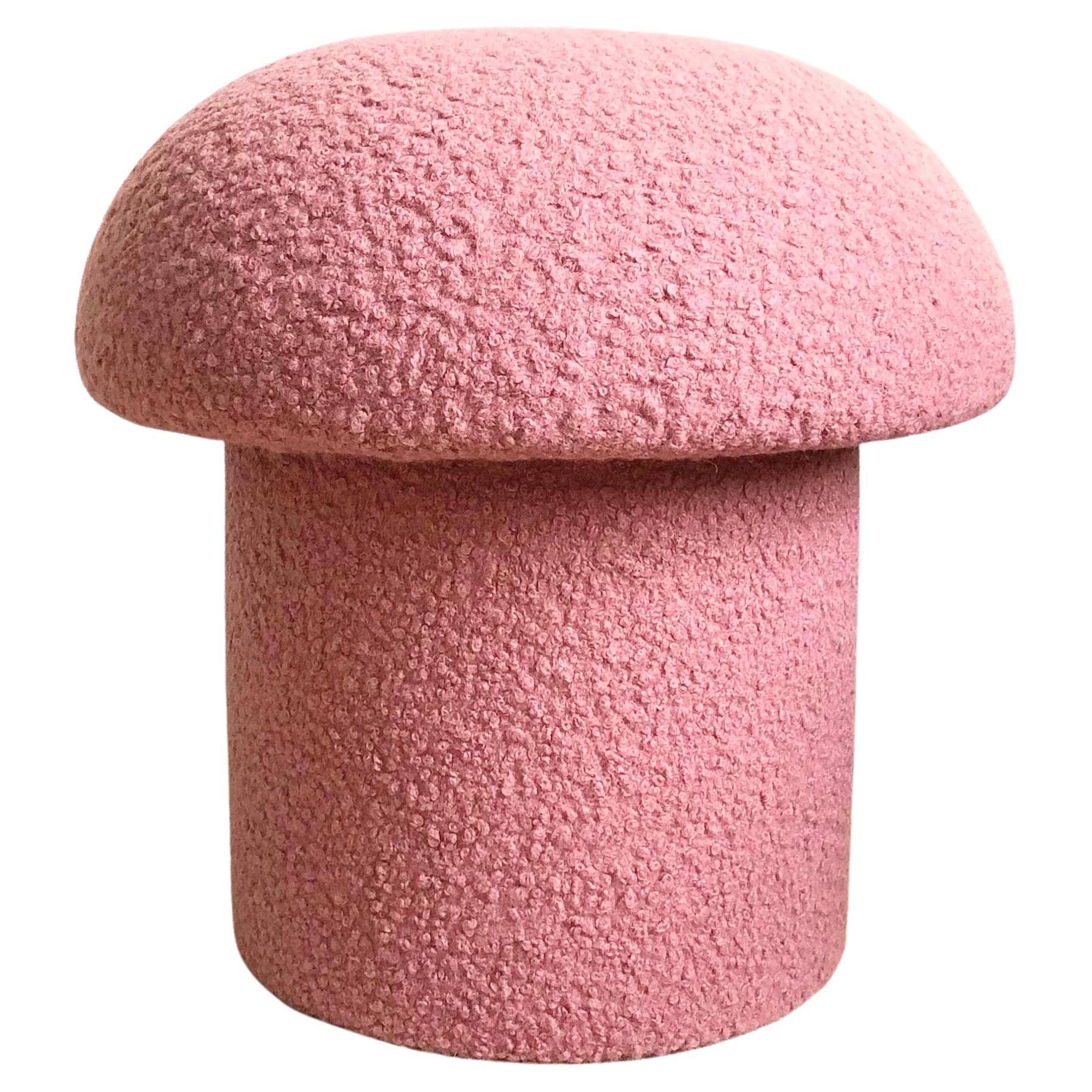 Pouf champignon en bouclette rose