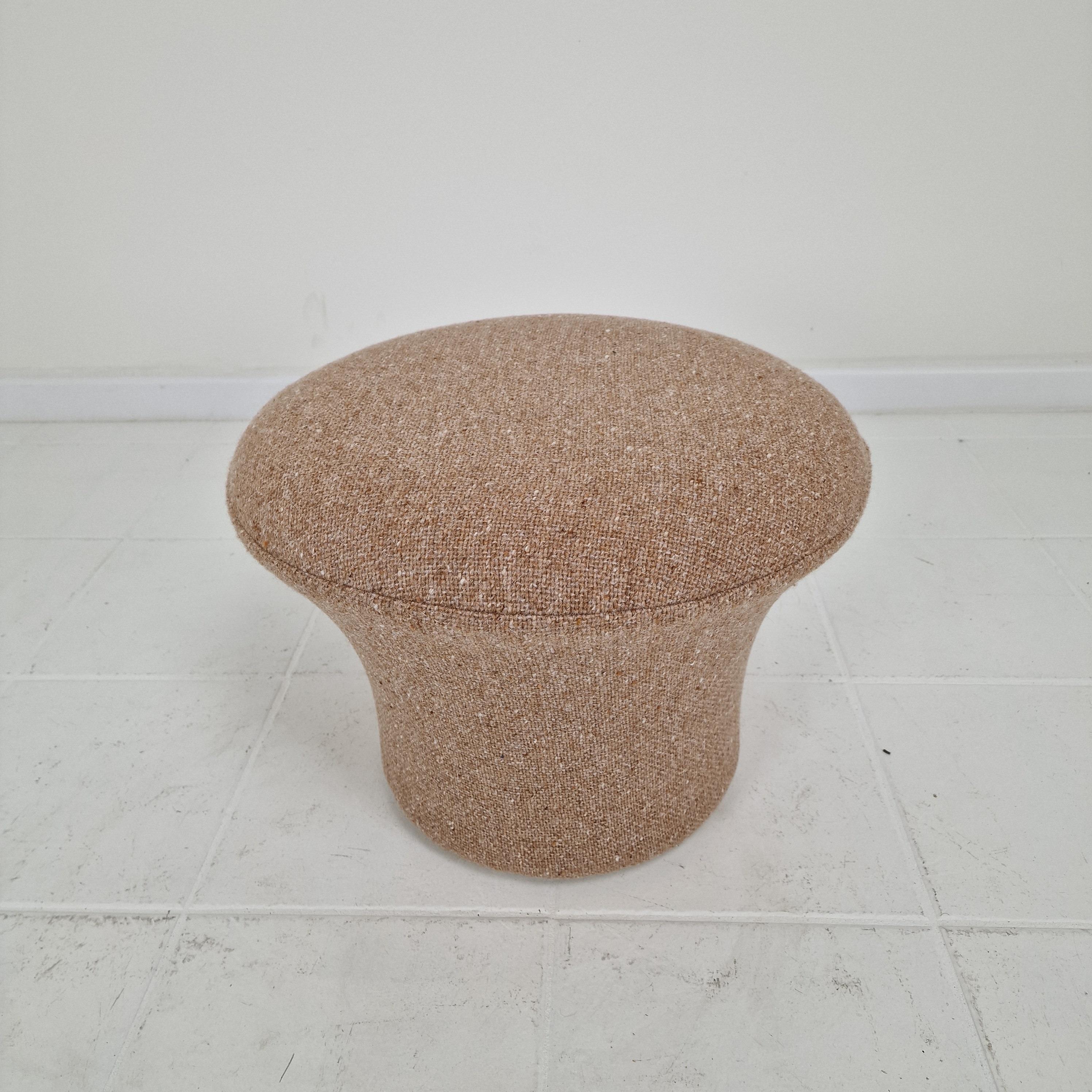 Dutch Mushroom Pouf or Ottoman by Pierre Paulin for Artifort, 1970's For Sale