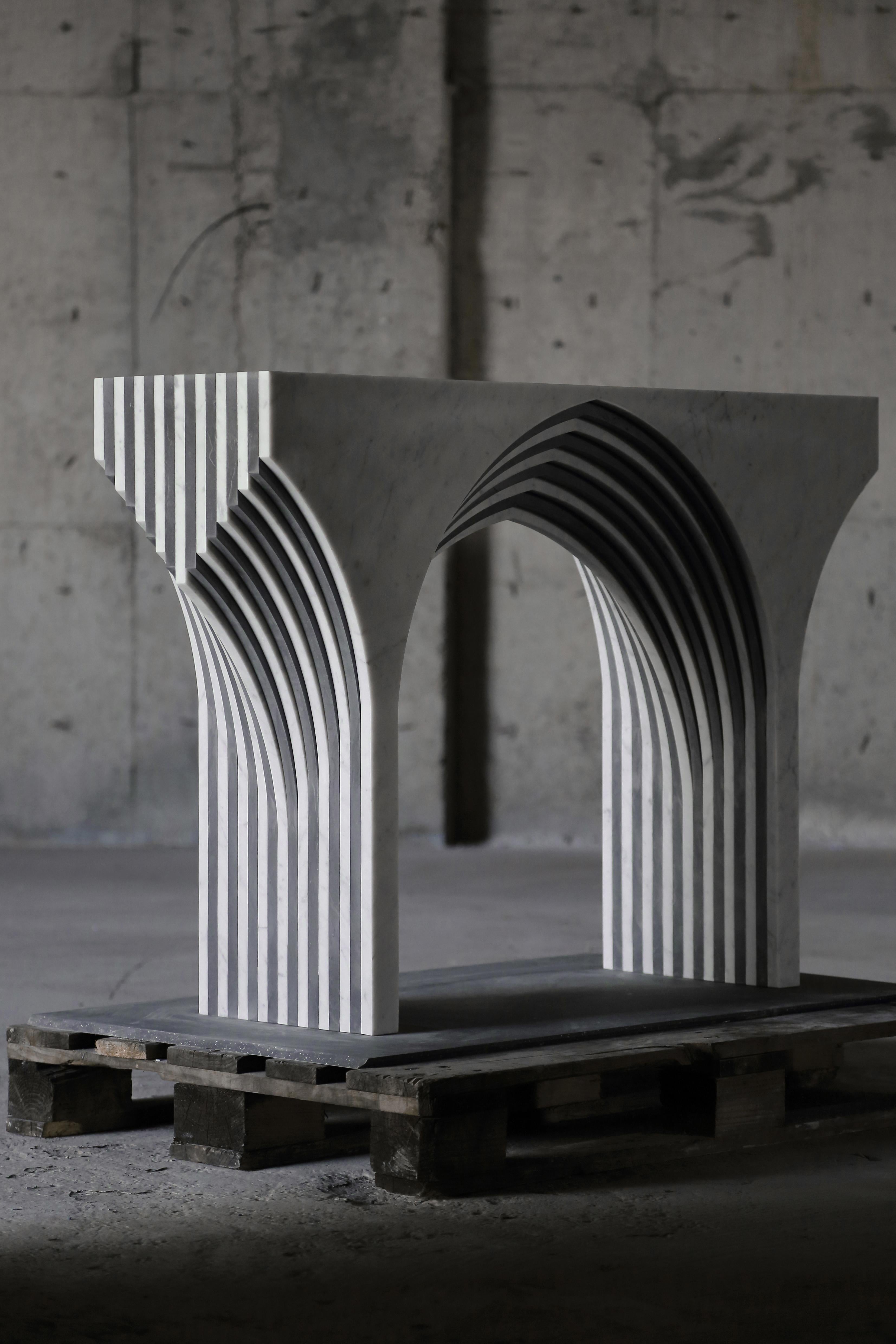 Mesa auxiliar seta de Richard Yasmine Siglo XXI y contemporáneo en venta
