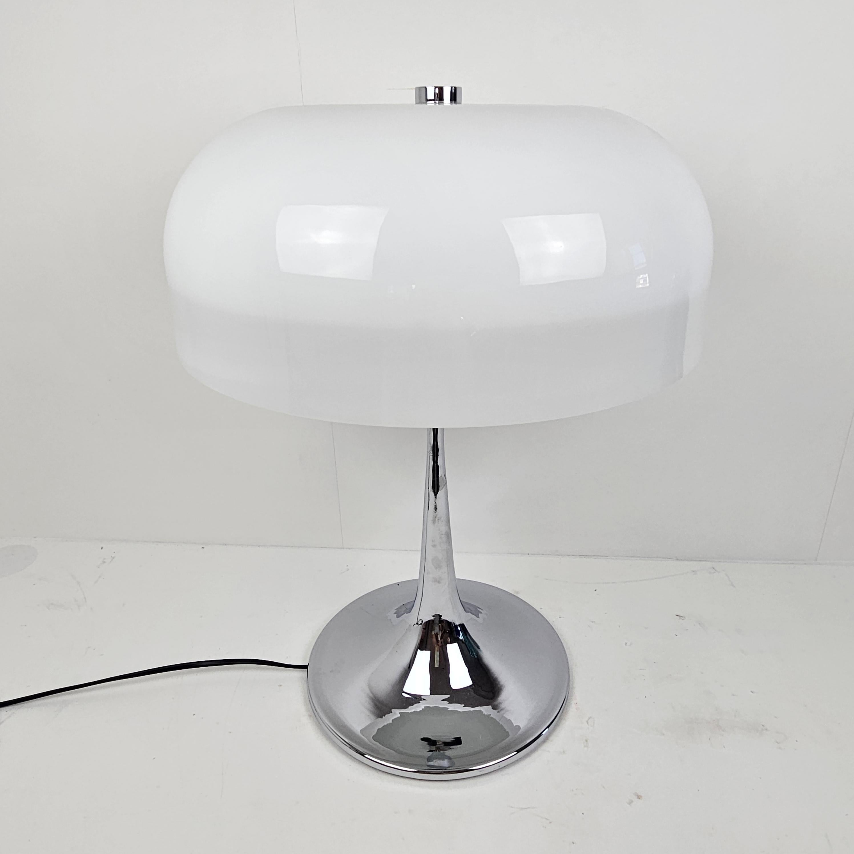 italien Lampe de table champignon en chrome, Italie, années 1970 en vente