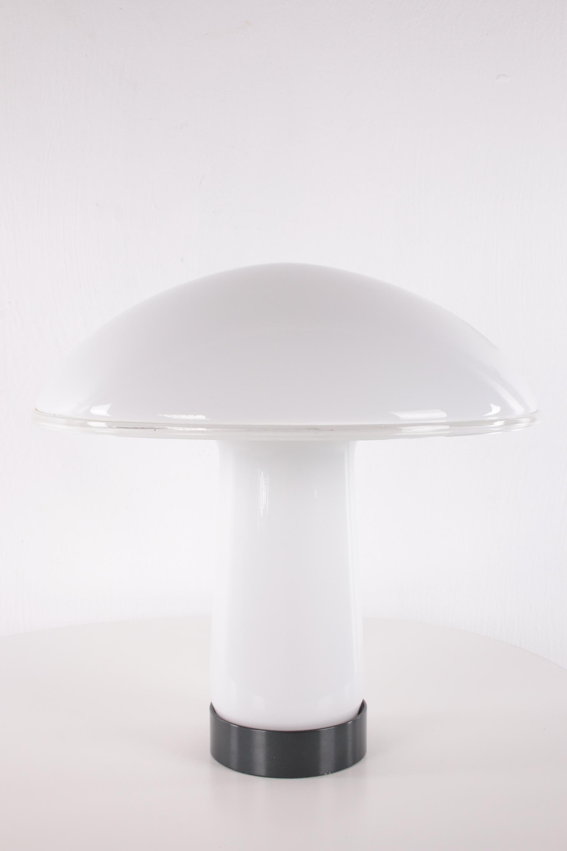 Mushroom Tablelamp Italy Design Armonia Designer Roberto Pamio Mushroom In Good Condition In Oostrum-Venray, NL