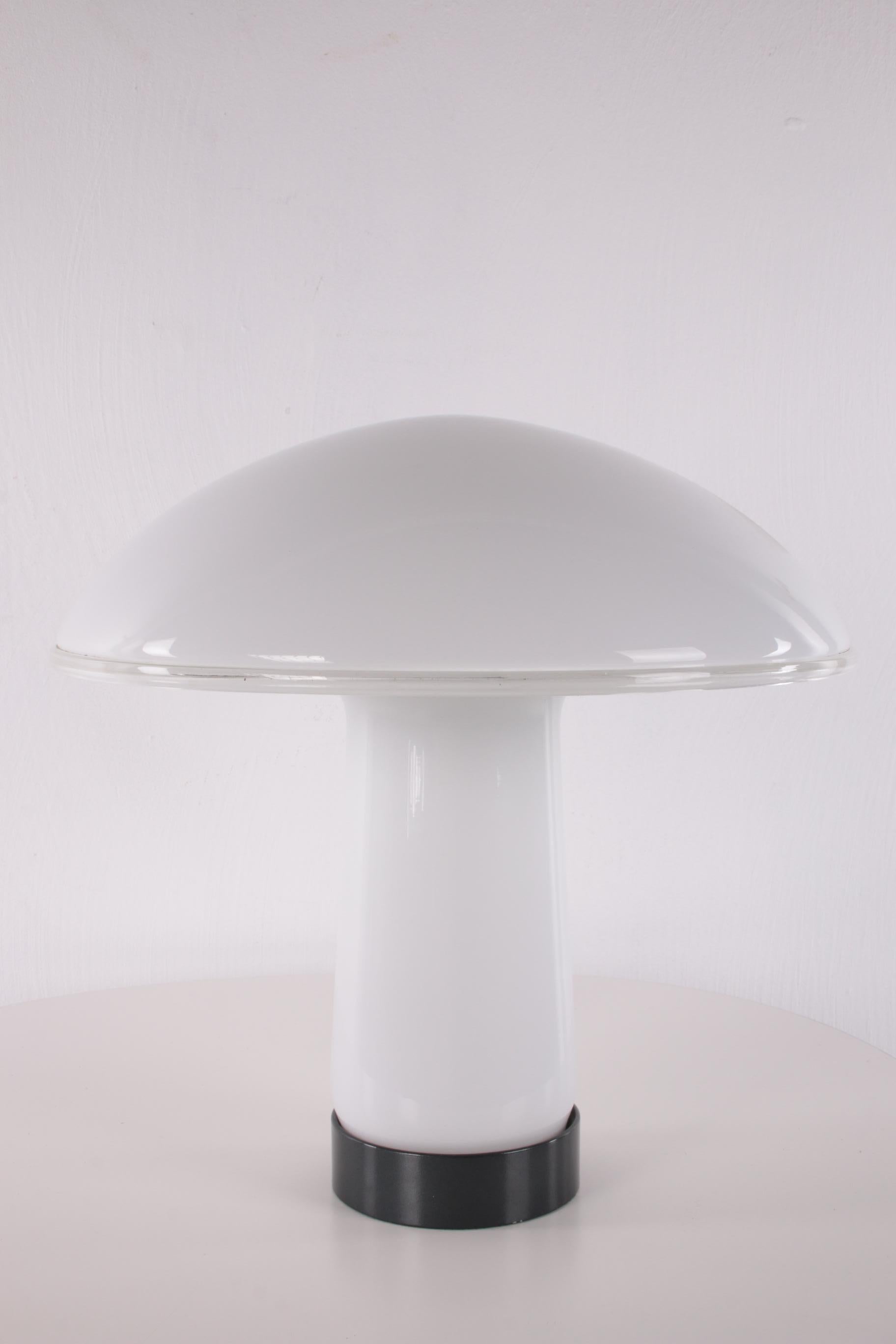 Late 20th Century Mushroom Tablelamp Italy Design Armonia Designer Roberto Pamio Mushroom