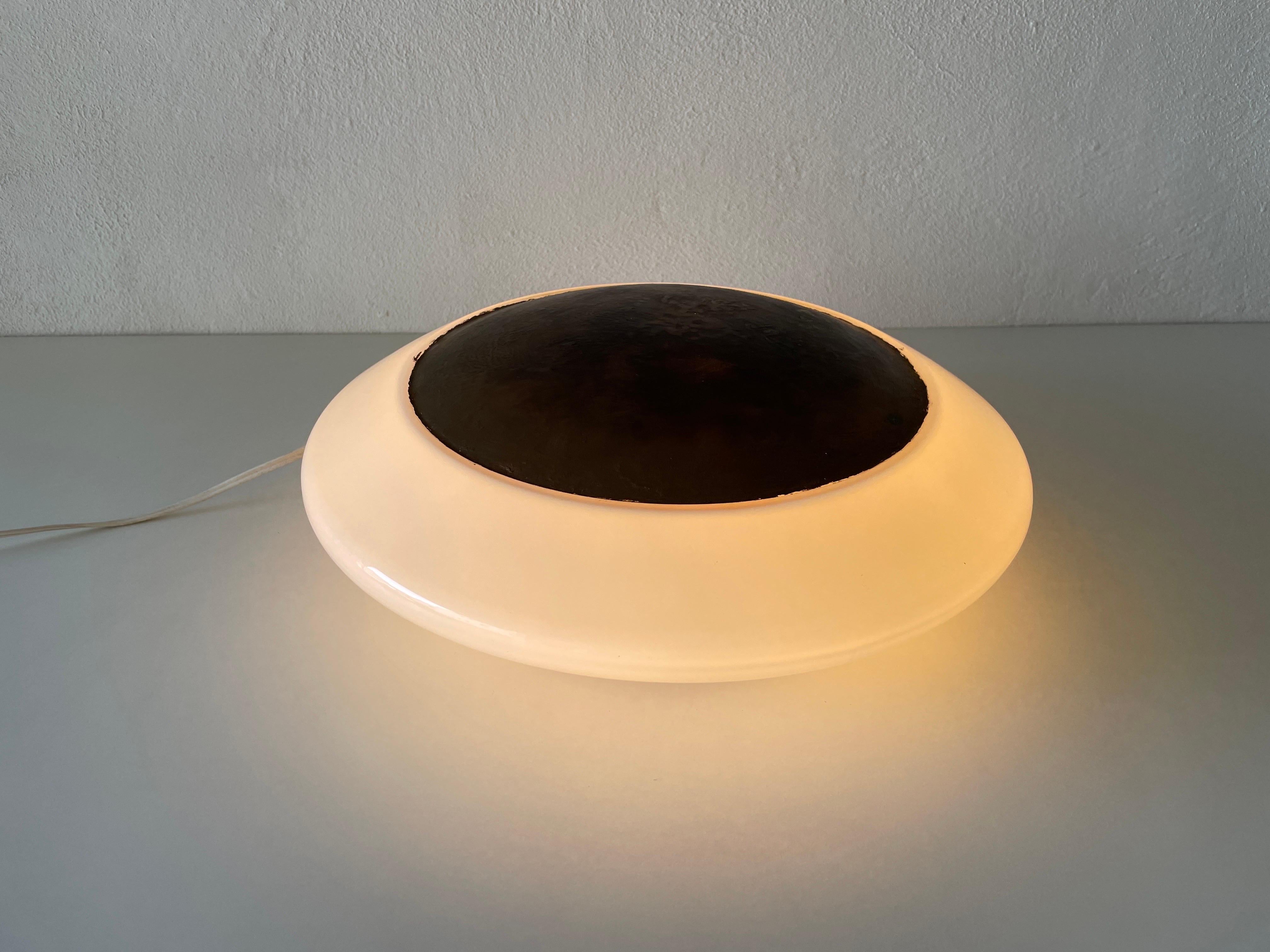 Plafonnier encastré en verre blanc champignon de Peill Putzler, années 1960, Allemagne en vente 5
