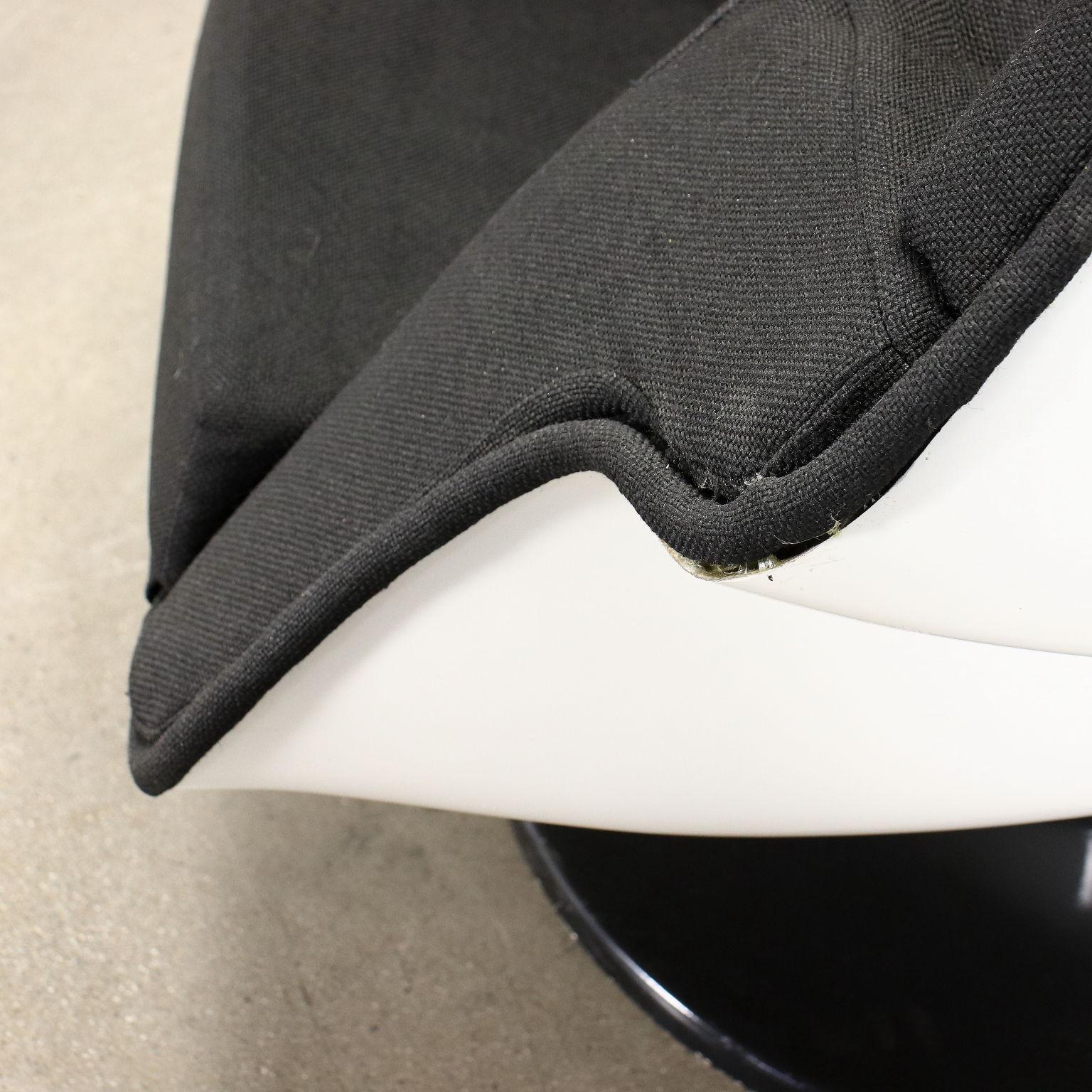 'Music Chair' Produced by Lee Co In Excellent Condition In Milano, IT