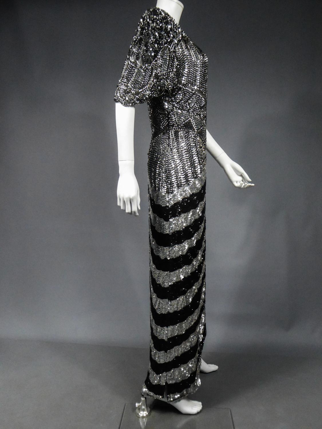 Music-Hall Evening Dress Embroidered with Black and Silver Sequins Circa 1980 For Sale 9