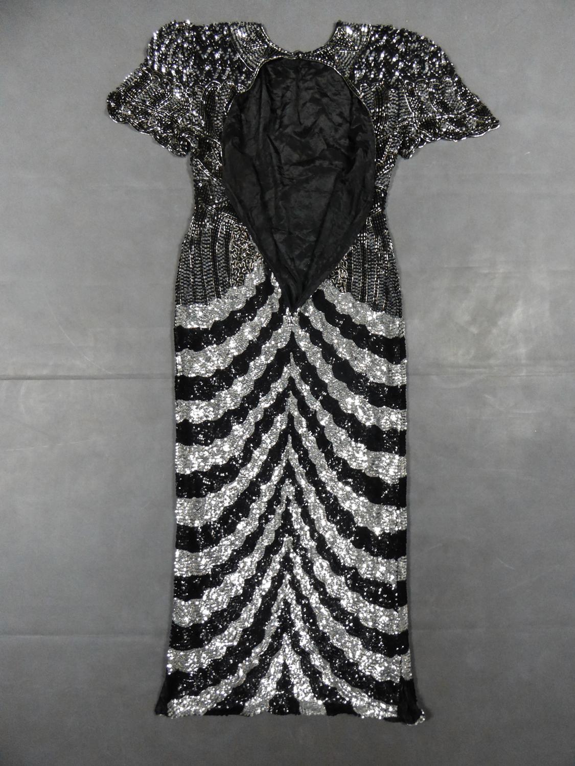 Music-Hall Evening Dress Embroidered with Black and Silver Sequins Circa 1980 For Sale 13