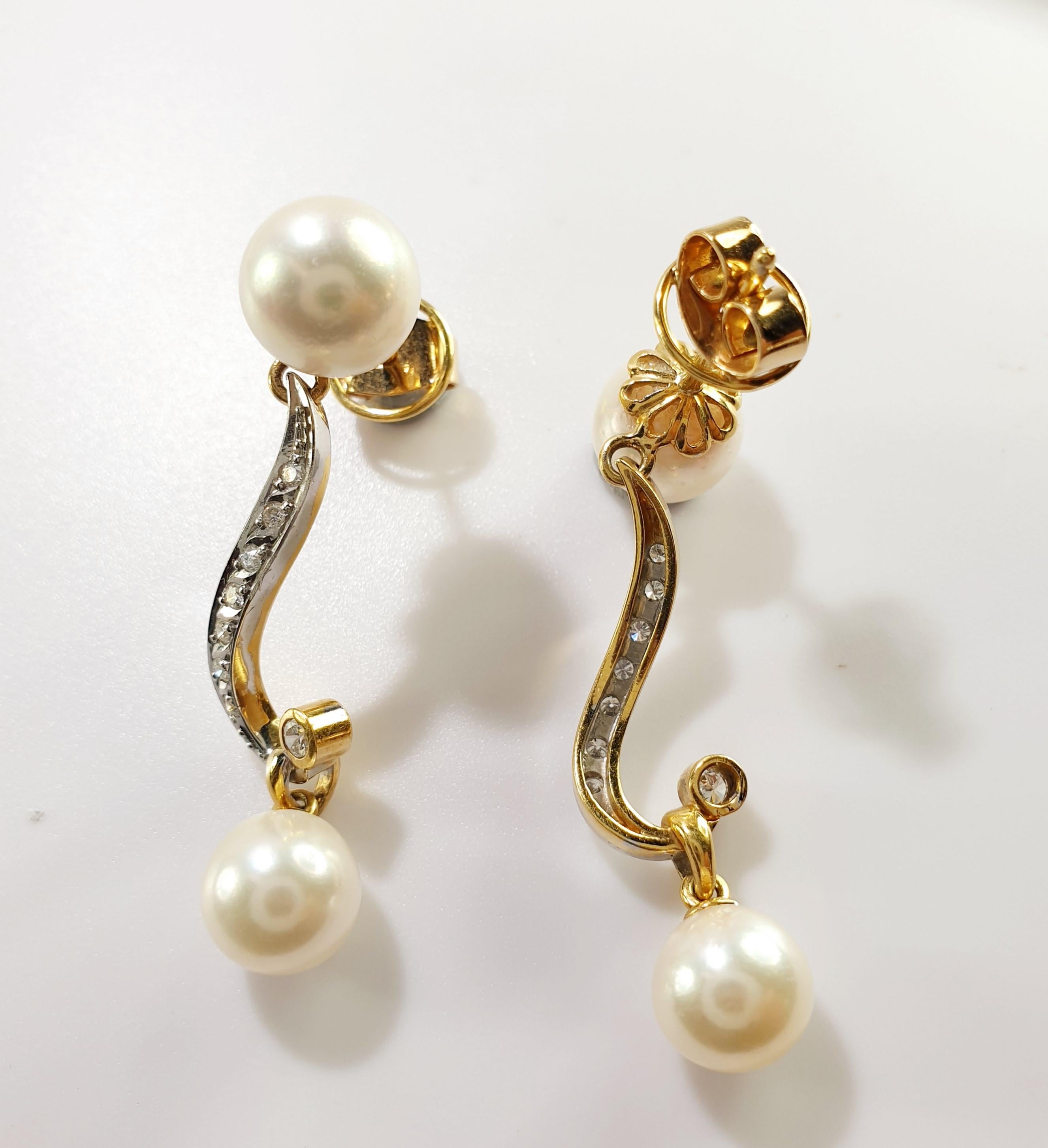 Art Deco Musical Notes Dangle Cultivated Pearl Earrings in 18 Karat Gold and Diamonds For Sale