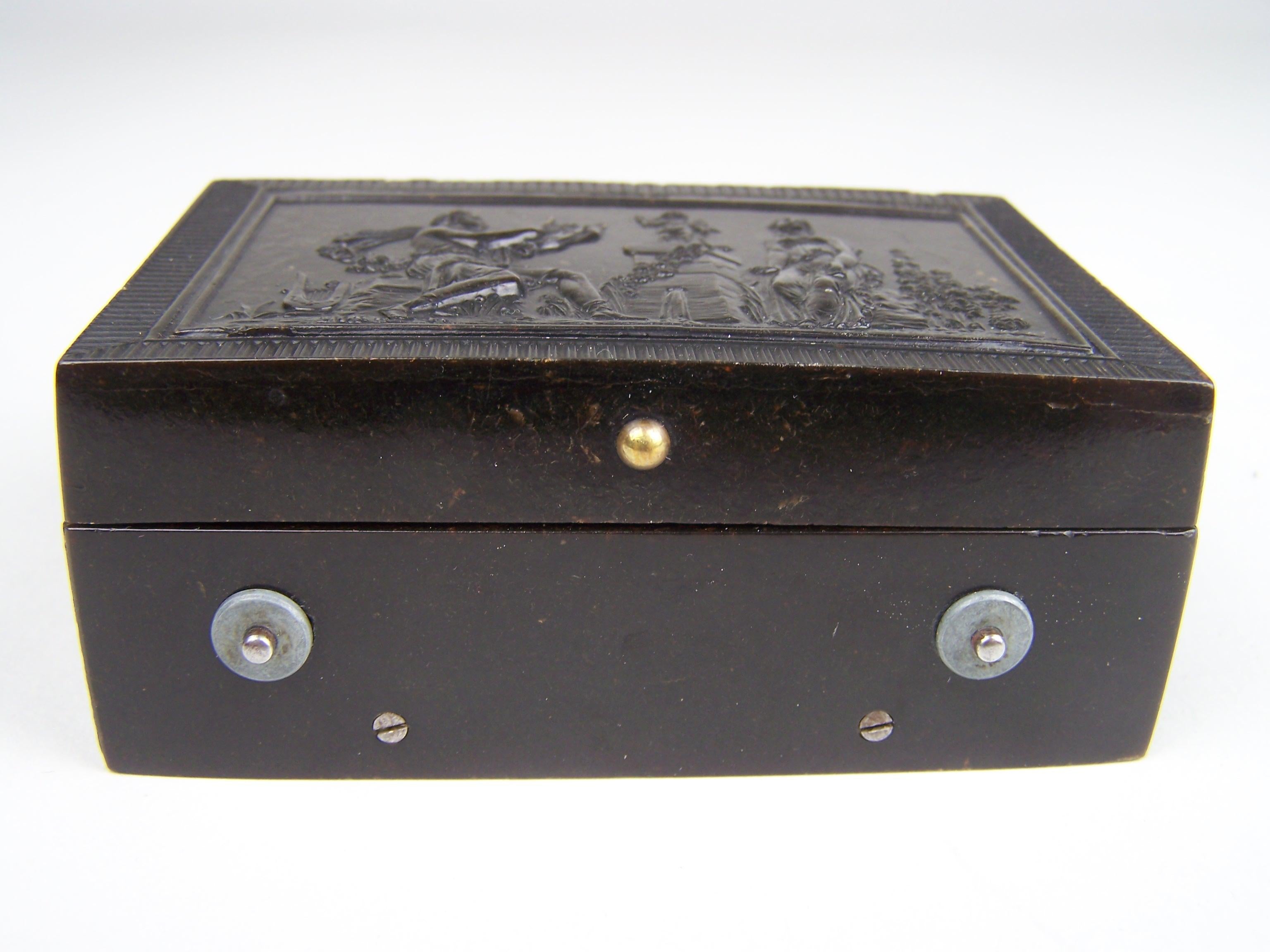 Swiss Musical snuff box by BA Bremond For Sale