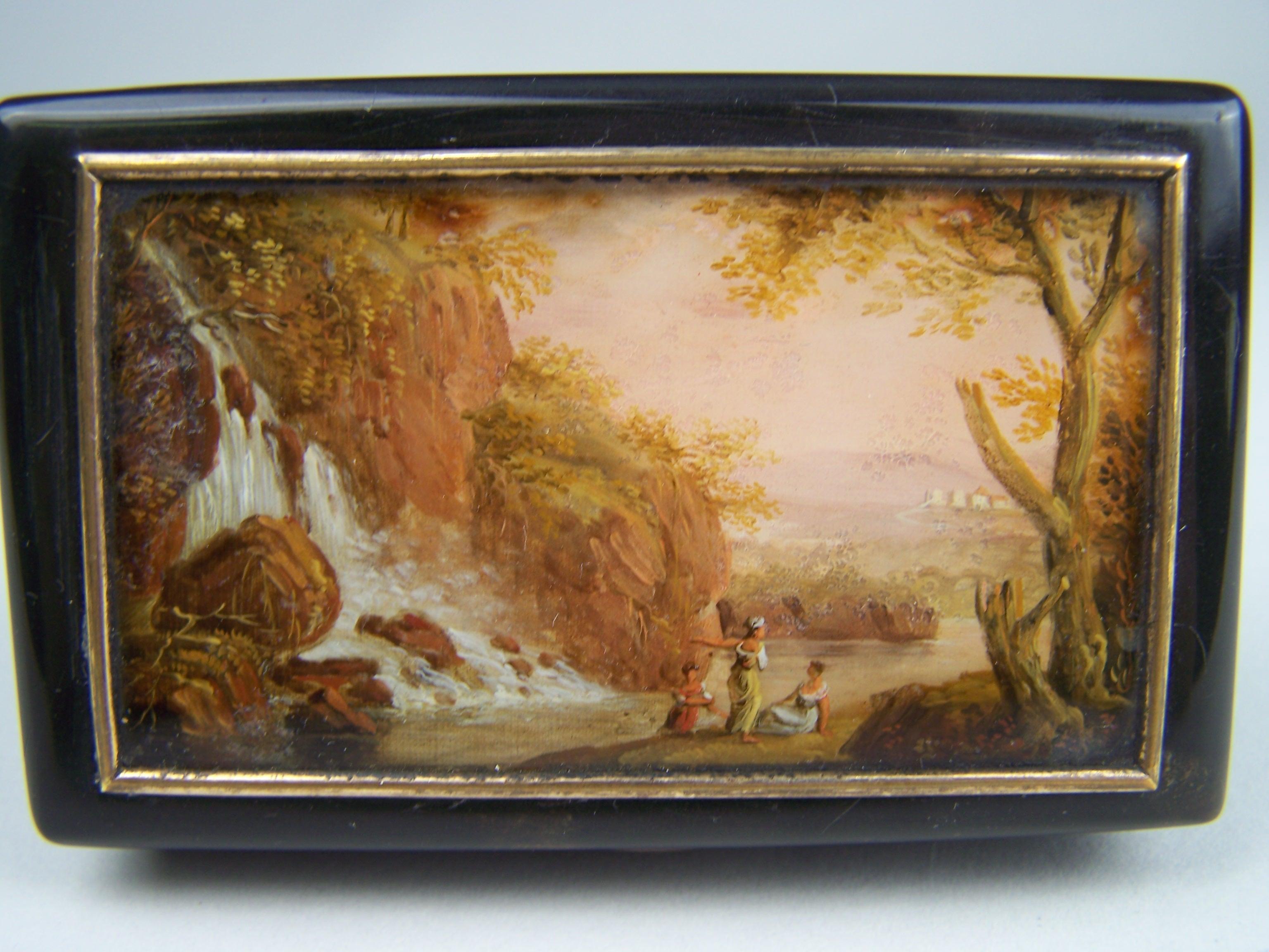 Victorian Musical snuff box with minatur painting For Sale