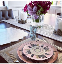 Piatto da portata in porcellana Musicians di Vito Nesta for Les Ottomans