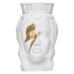 Vase blanc Musidora Tisifone