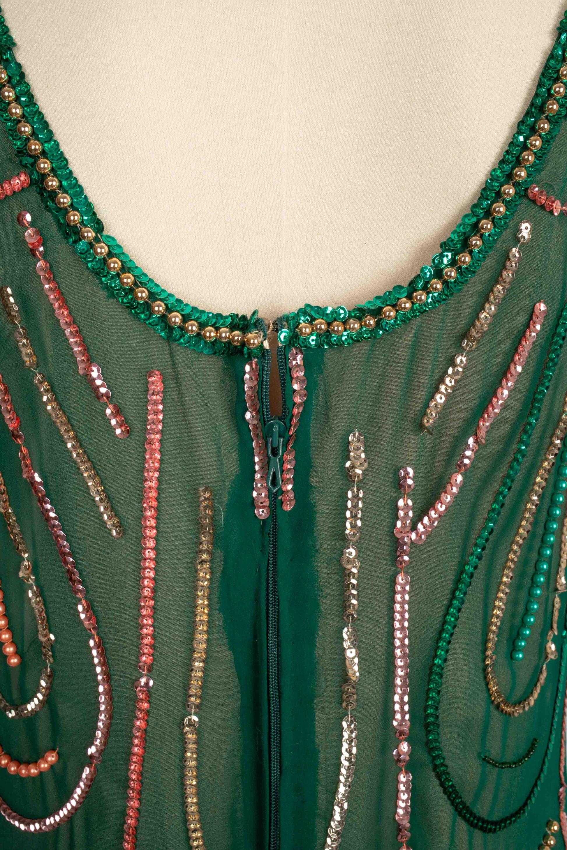 De las mujeres Vestido de muselina verde, 1960 en venta