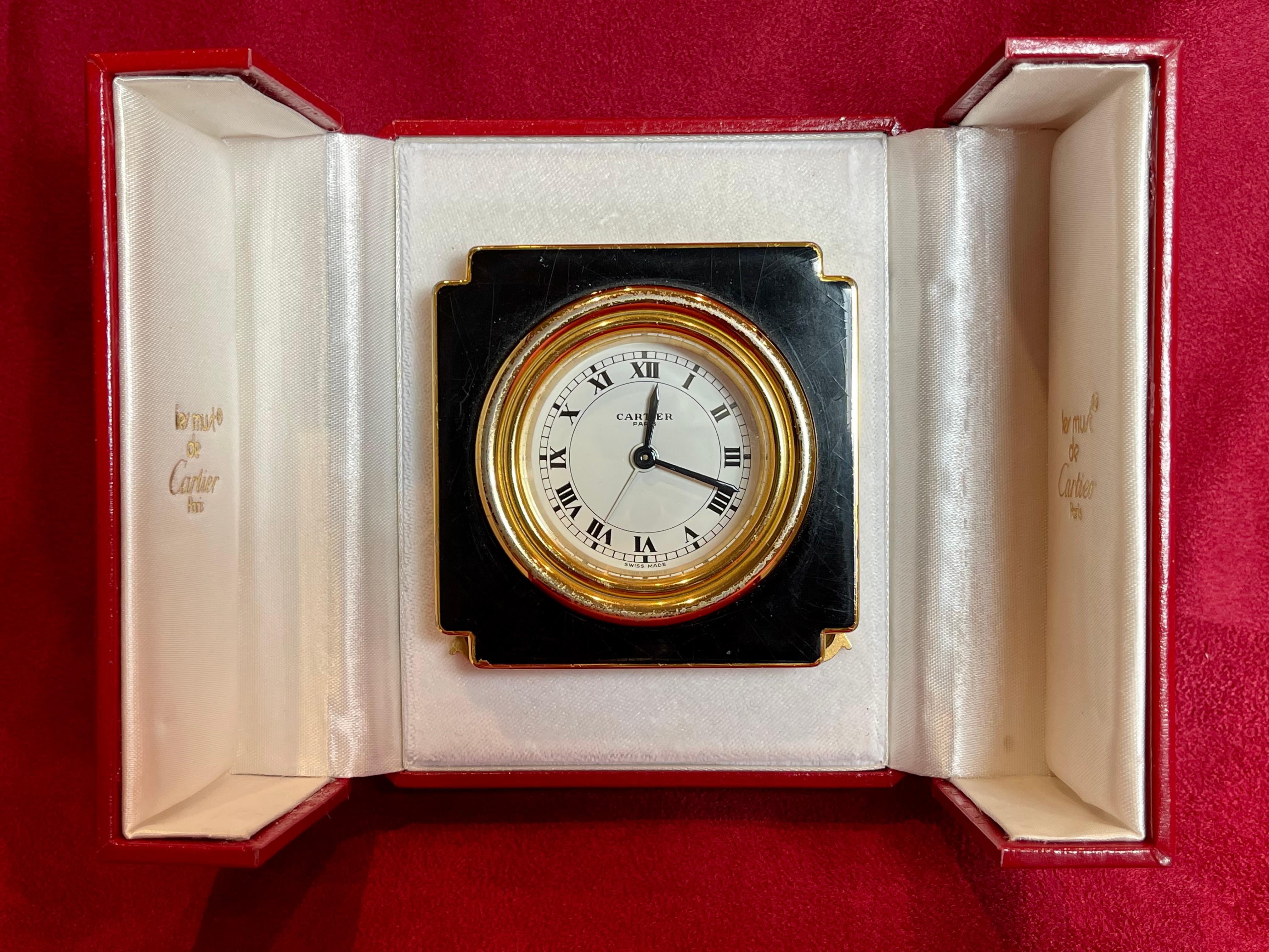 French Must de Cartier, Gold Metal & Black Lacquer Clock, 20th Century