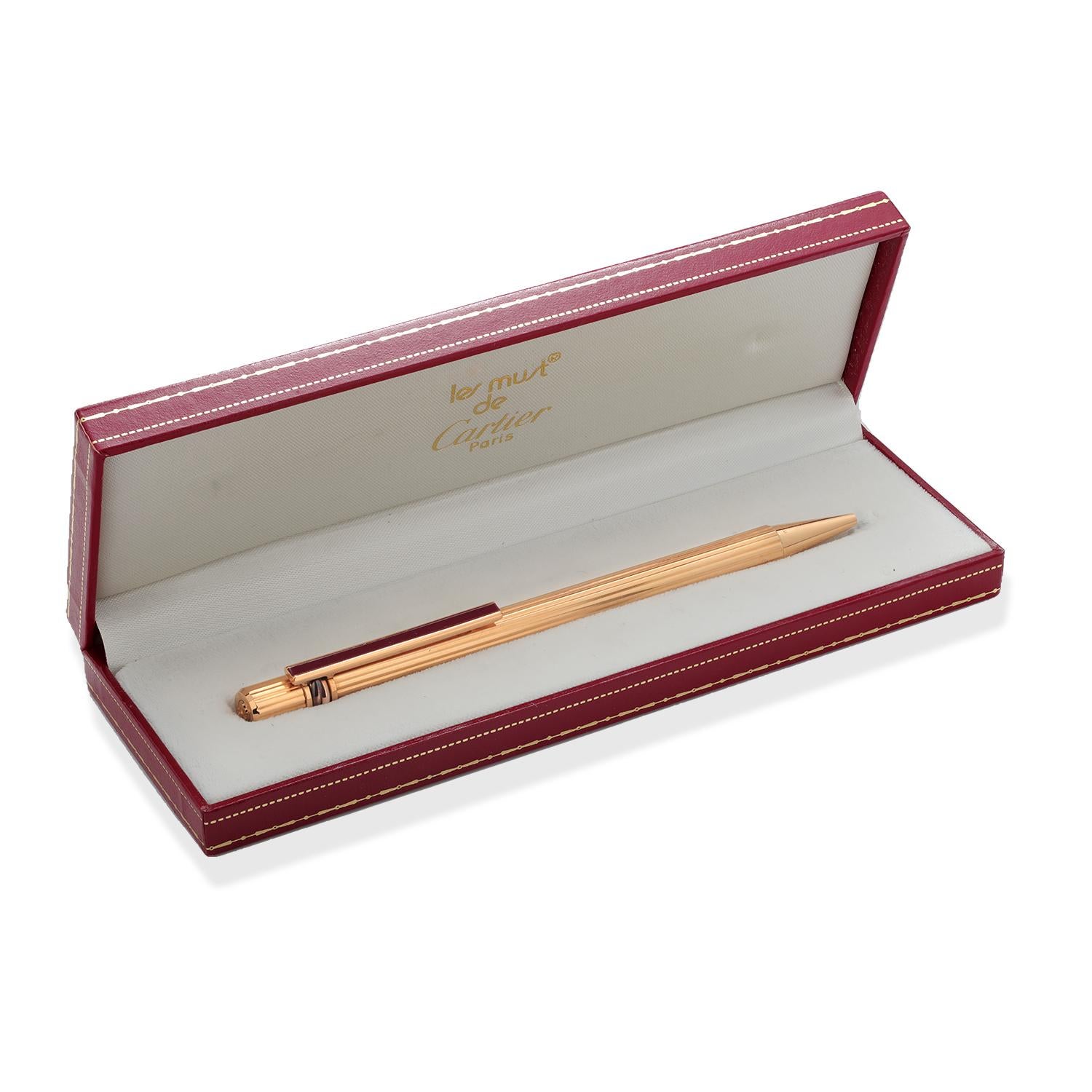 Must De Cartier Gold-Plated Ballpoint Pen Ribbed Surface Twisted Clip #356243 In Good Condition In New York, NY