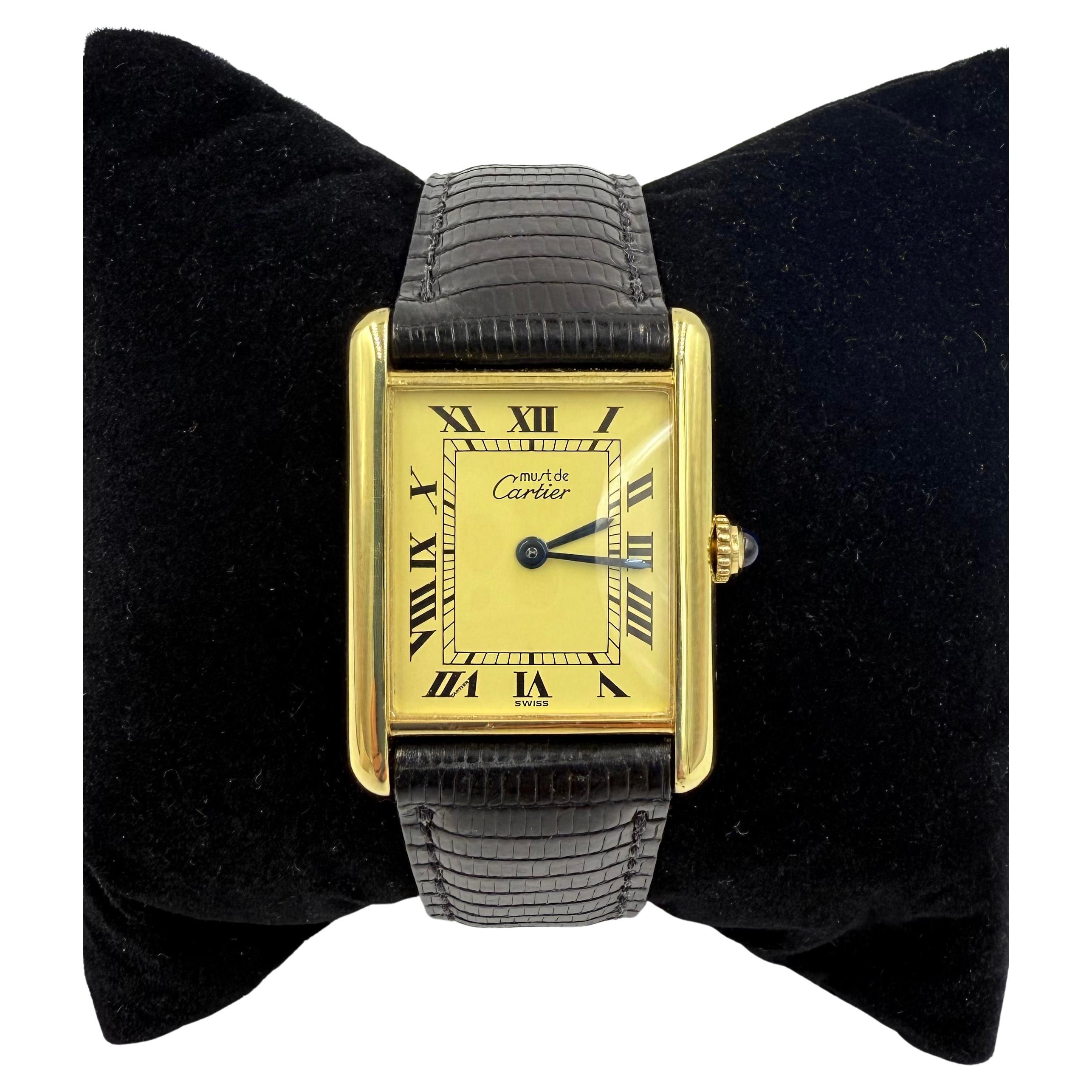 Must de Cartier Large Tank Vermeil Quartz Wristwatch Circa 1990 en vente
