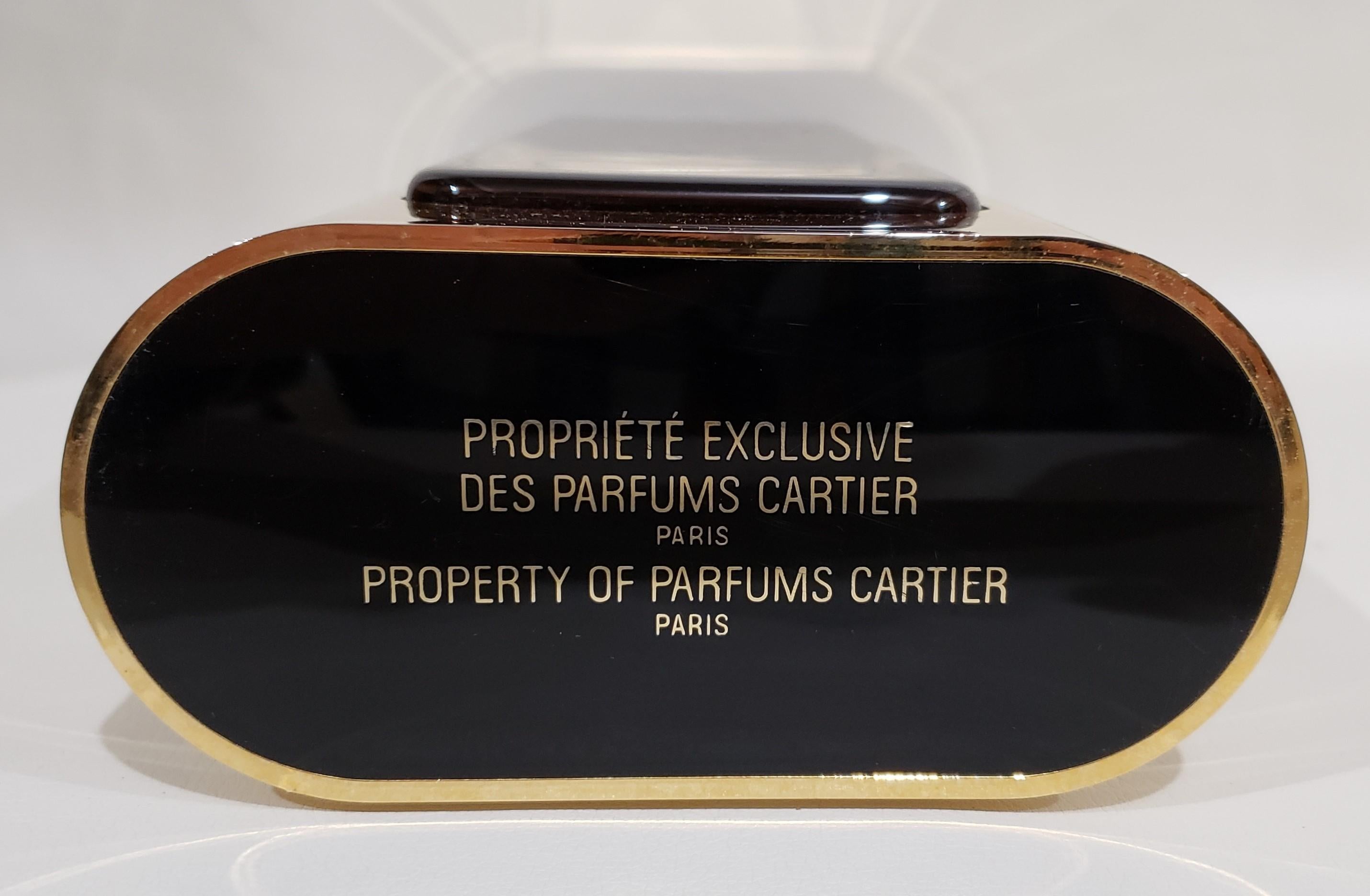 Bouteille de parfum Must de Cartier Store Display Factice 1
