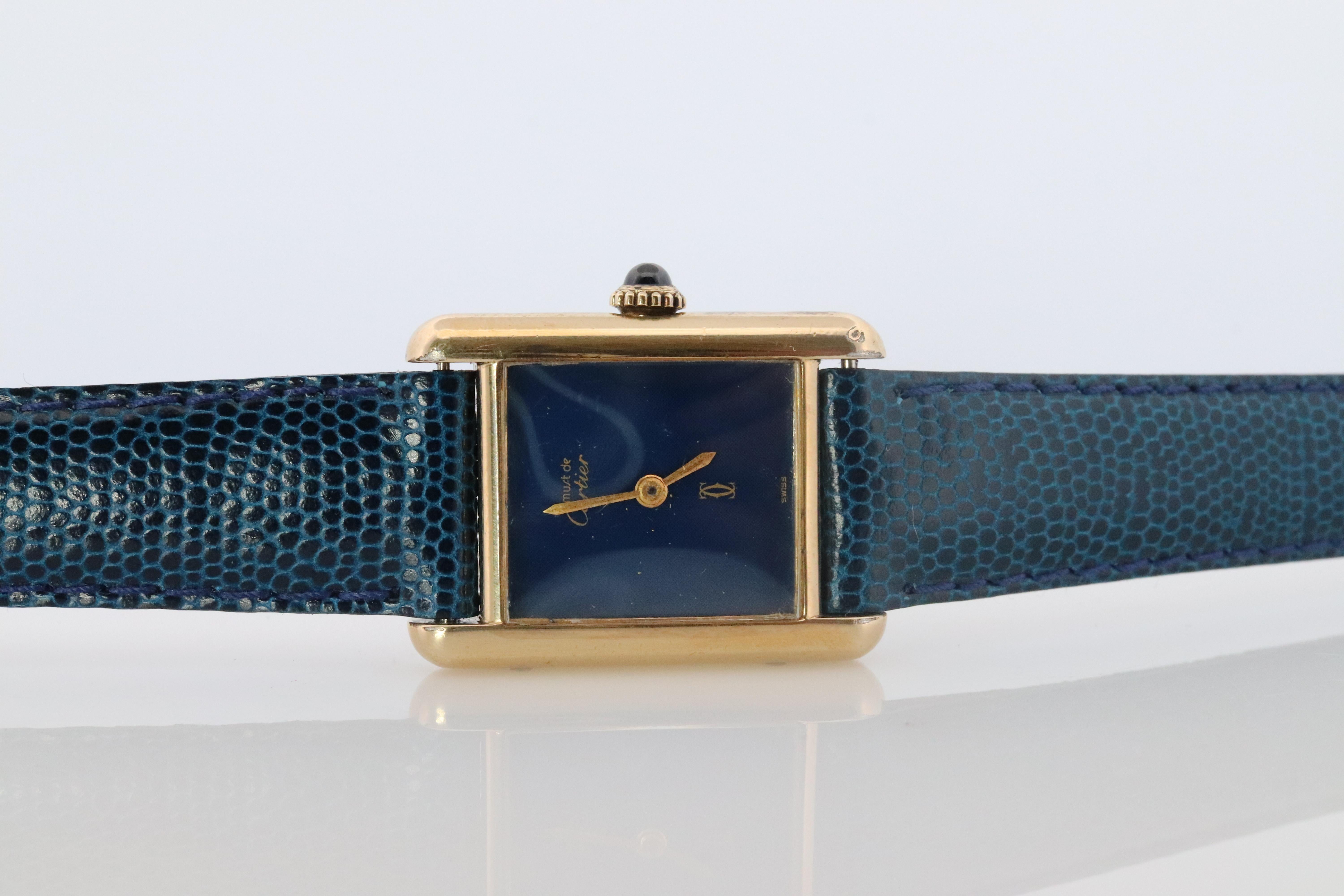 Cabochon Must de Cartier Tank Blue Mystery Dial. Vermeil ARGENT 925 Small Windup Watch For Sale
