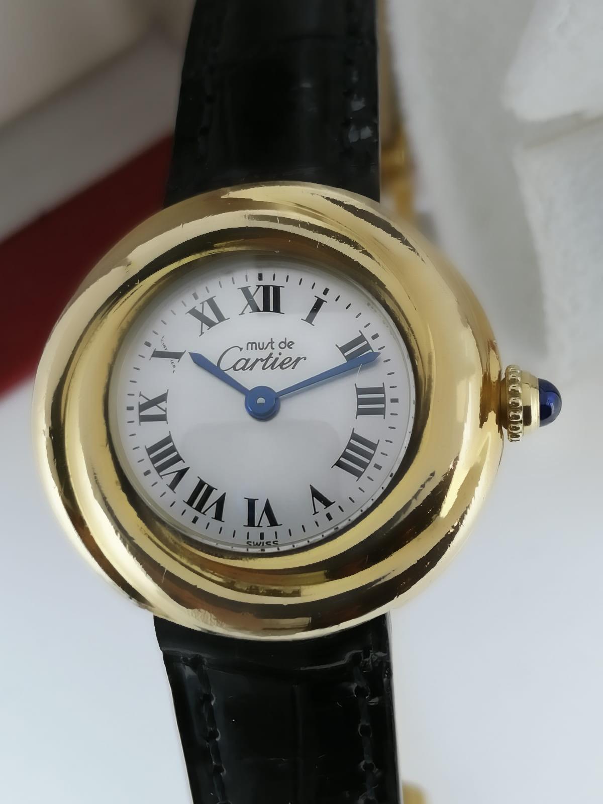 Must de Cartier Trinity Vermeil ref 2735 Silver Gilt 28mm Quartz Ladies' Watch. In Excellent Condition In MELBOURNE, AU