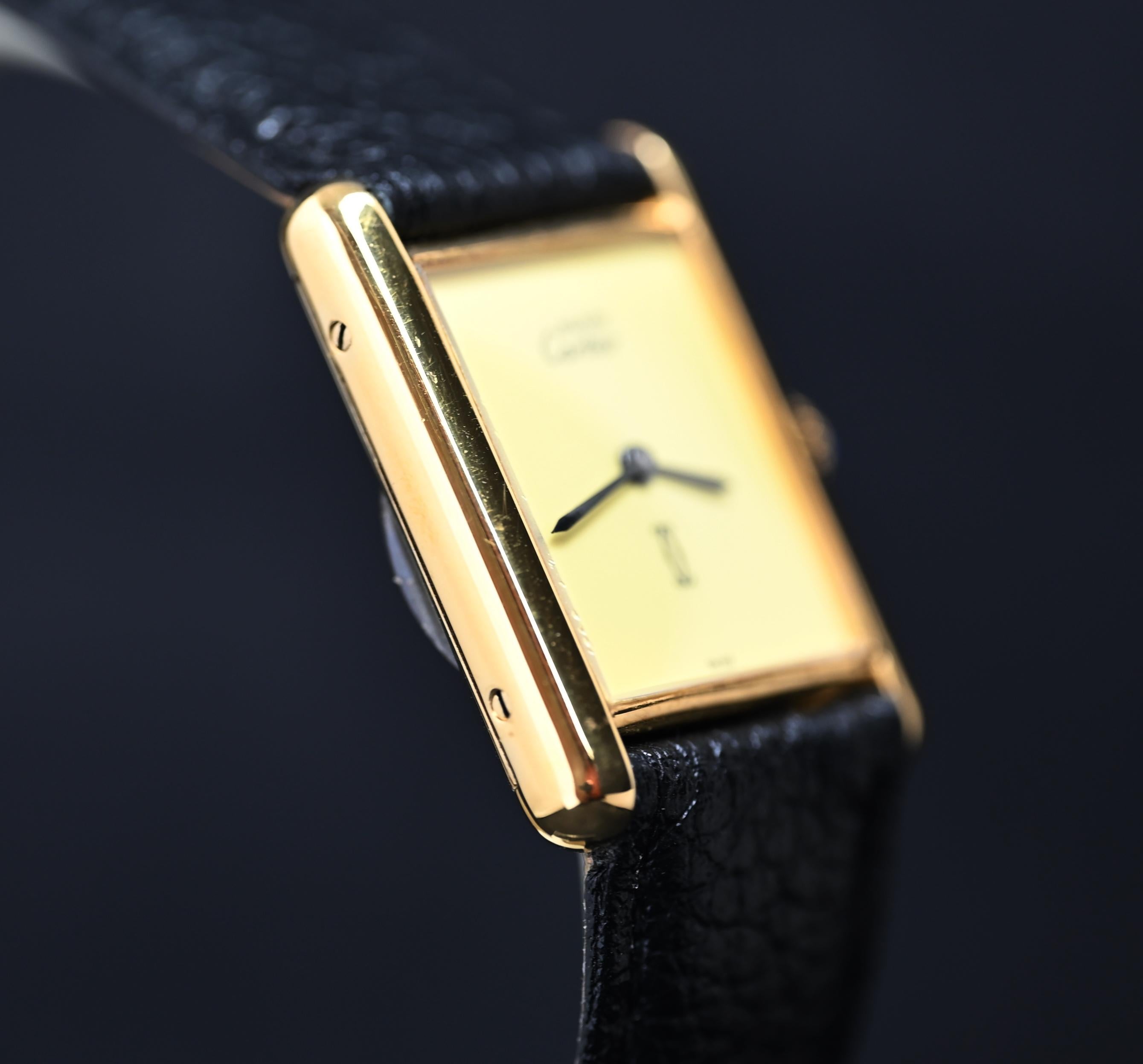 Must De Cartier Vermeil Vergoldetes Silber Cremefarbenes Zifferblatt mit Handaufzug, 1990er Jahre für Damen oder Herren