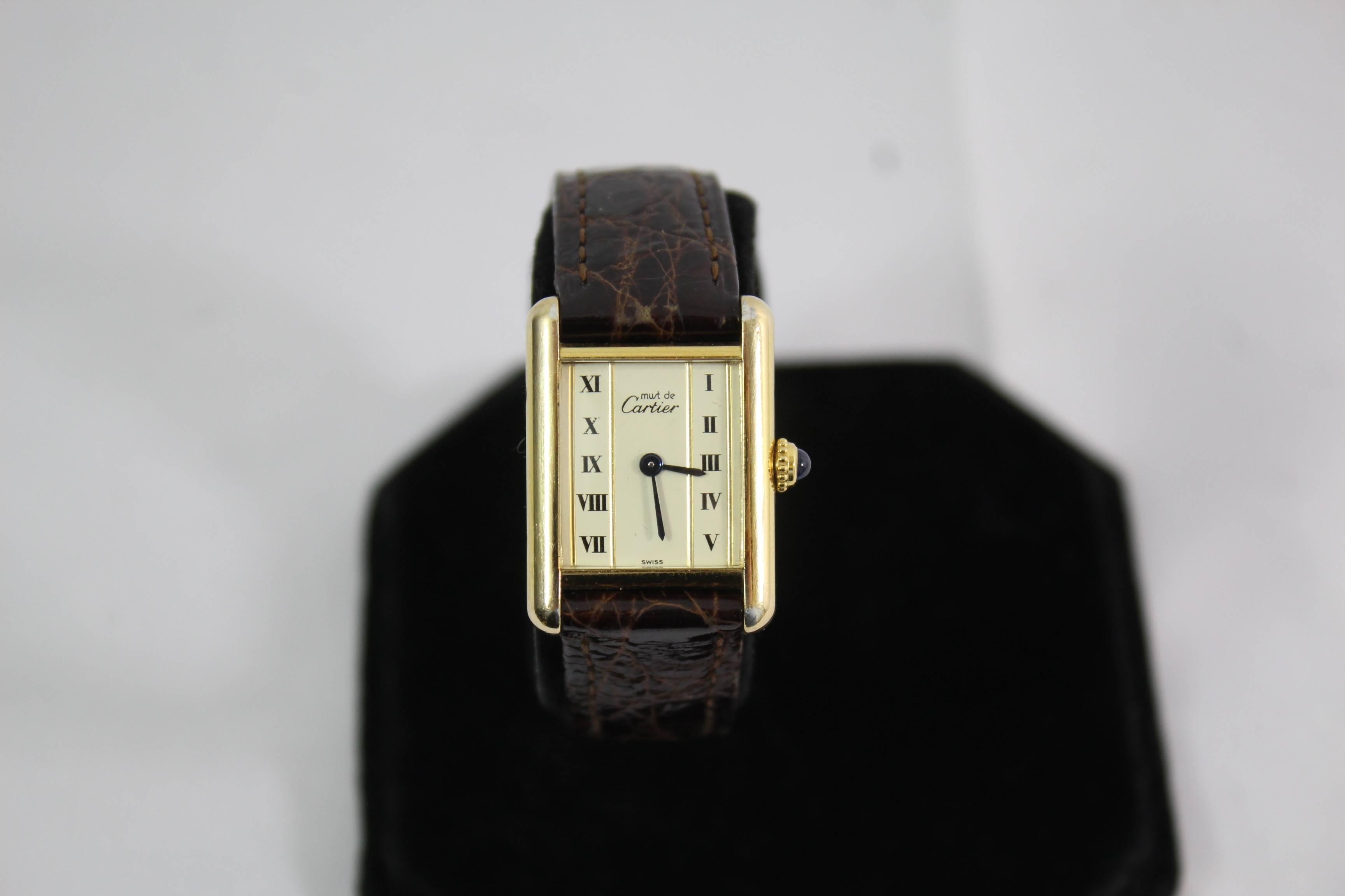 Nice vintage piece form Cartier a Must de Cartier  in vermeil.

Lady's watch (2.3 cm from diameter)

Original Cartier and buckle.
