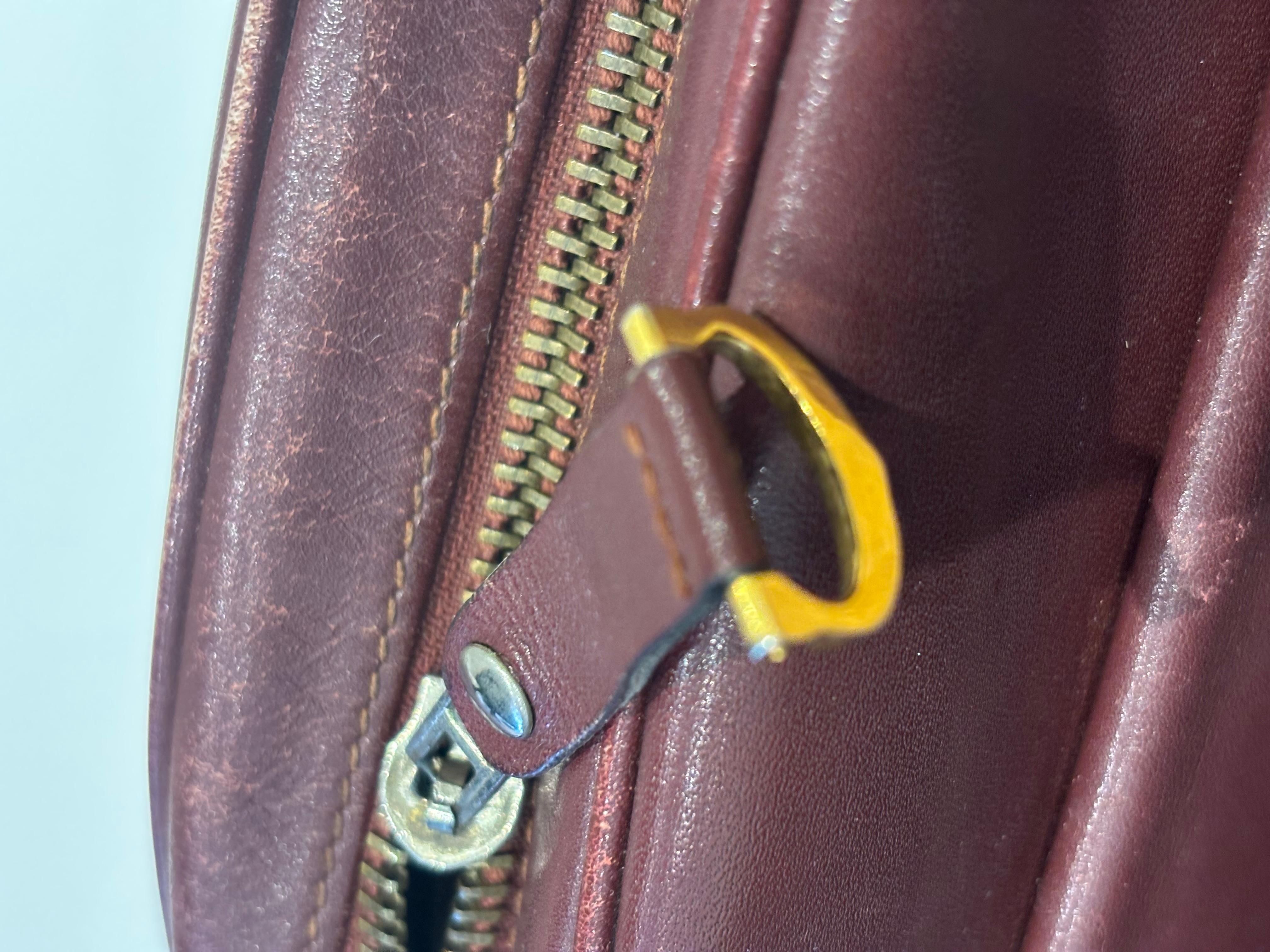 Must de Cartier Vintage Leather Crossbody in Bordeaux For Sale 7