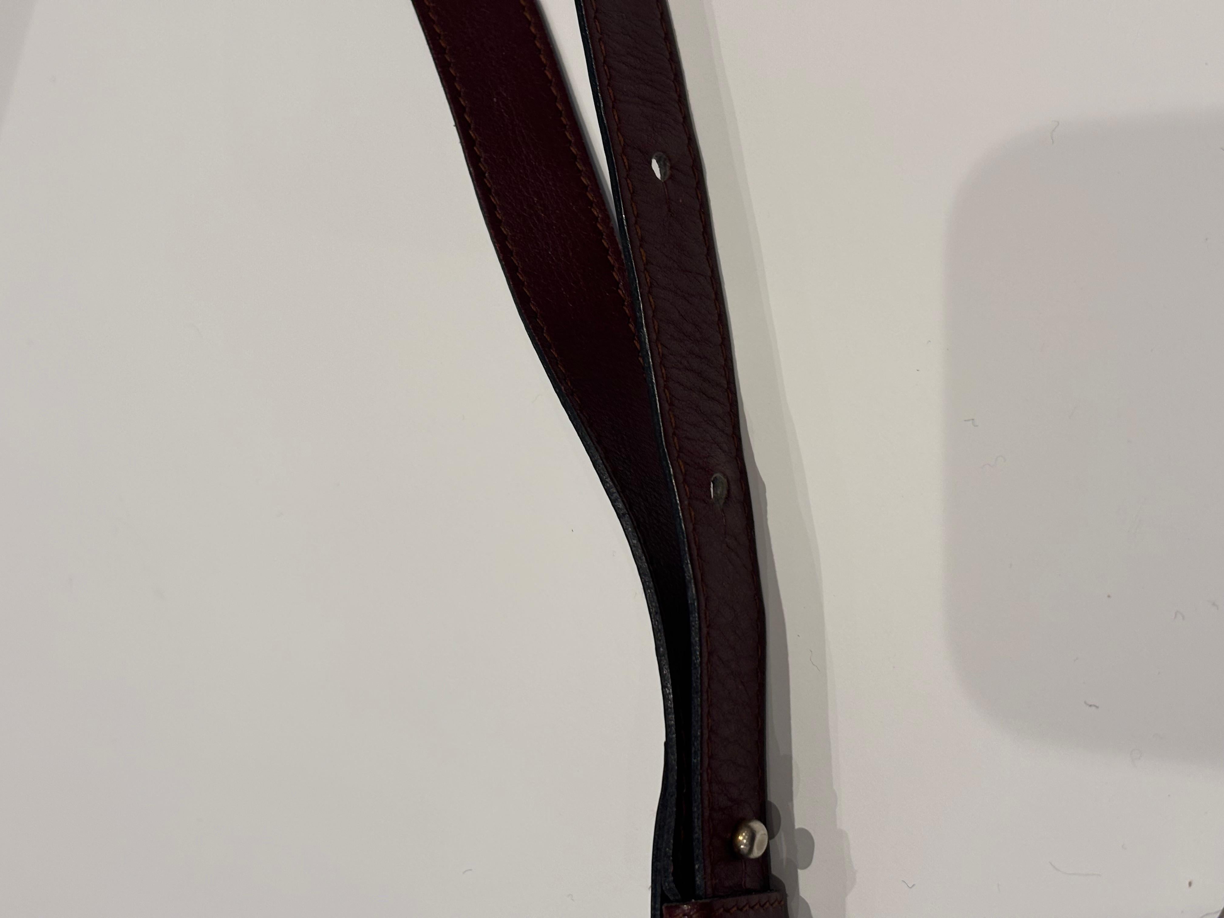 Black Must de Cartier Vintage Leather Crossbody in Bordeaux For Sale