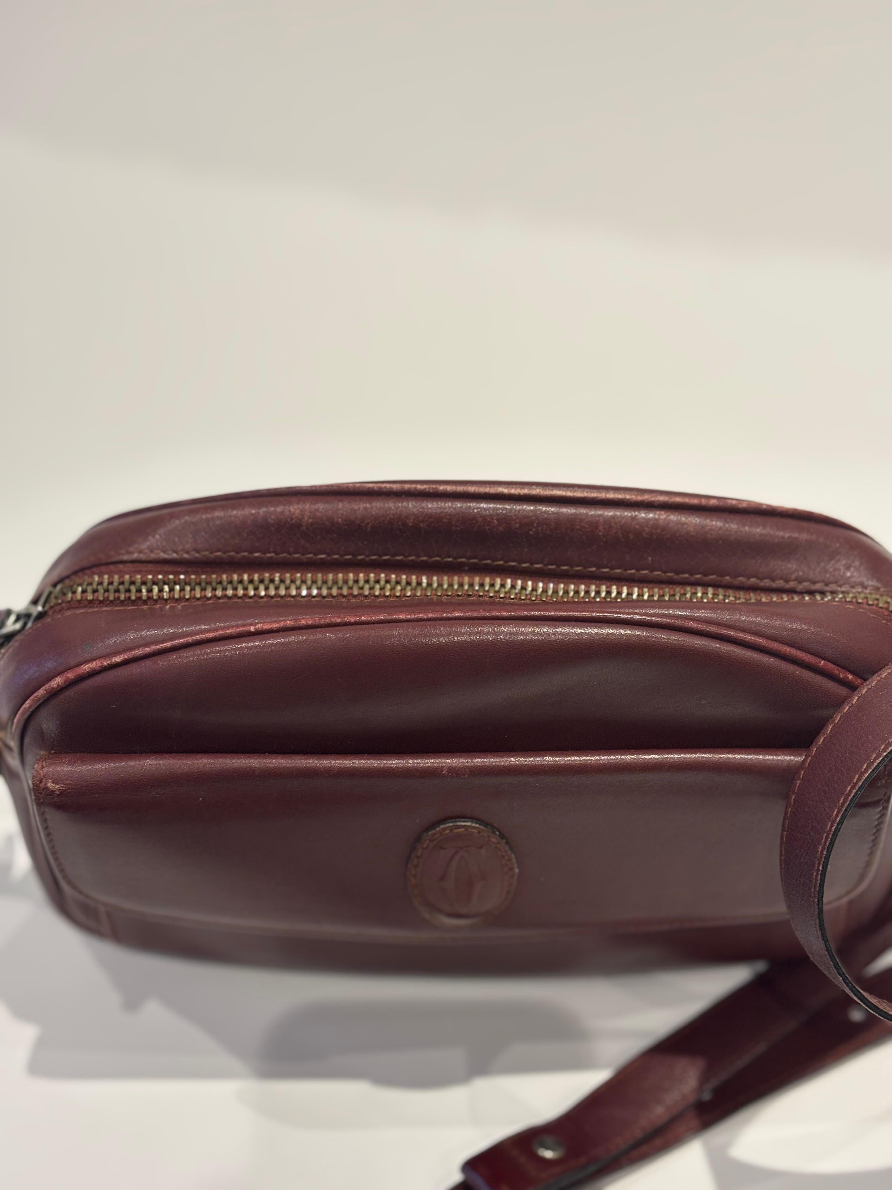 Women's Must de Cartier Vintage Leather Crossbody in Bordeaux For Sale