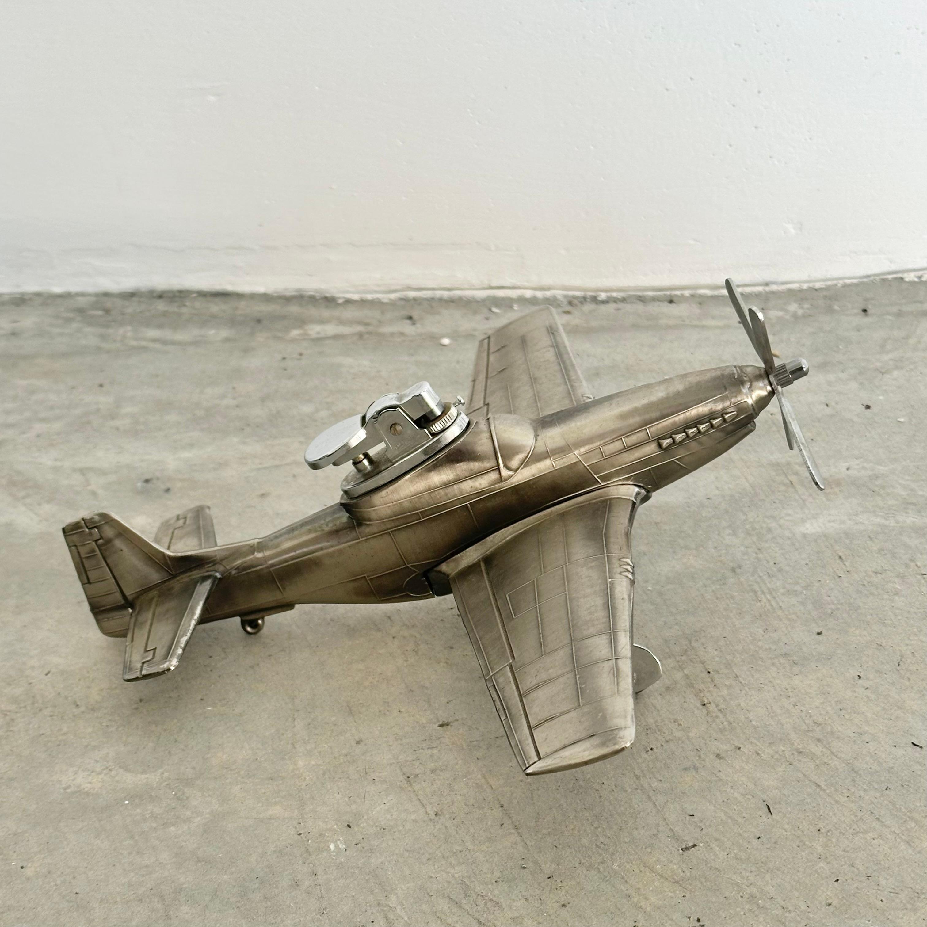 Mustang Airplane Lighter, 1980s Japan 1