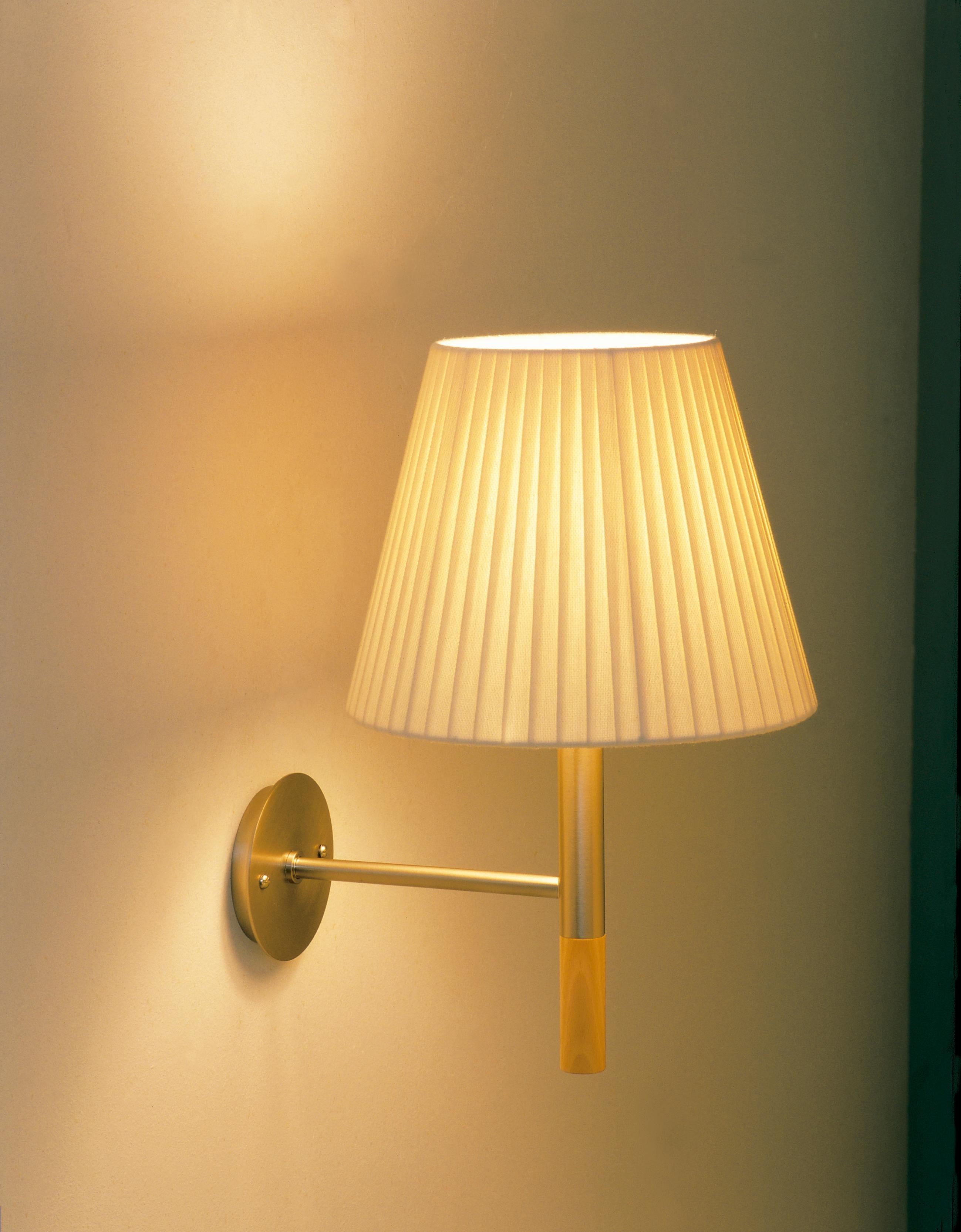 Spanish Mustard BC2 Wall Lamp by Santa & Cole For Sale