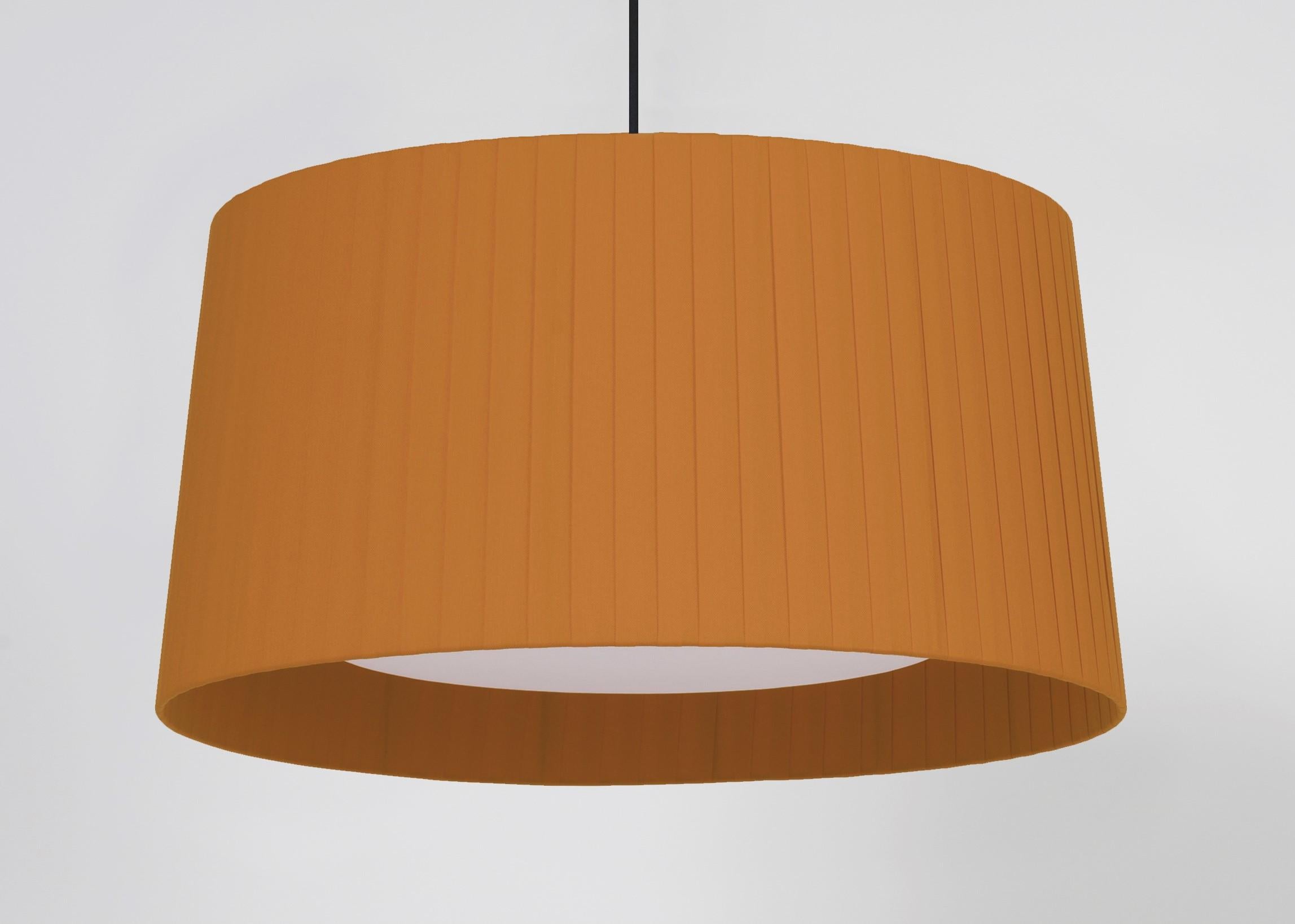 Modern Mustard GT5 Pendant Lamp by Santa & Cole For Sale