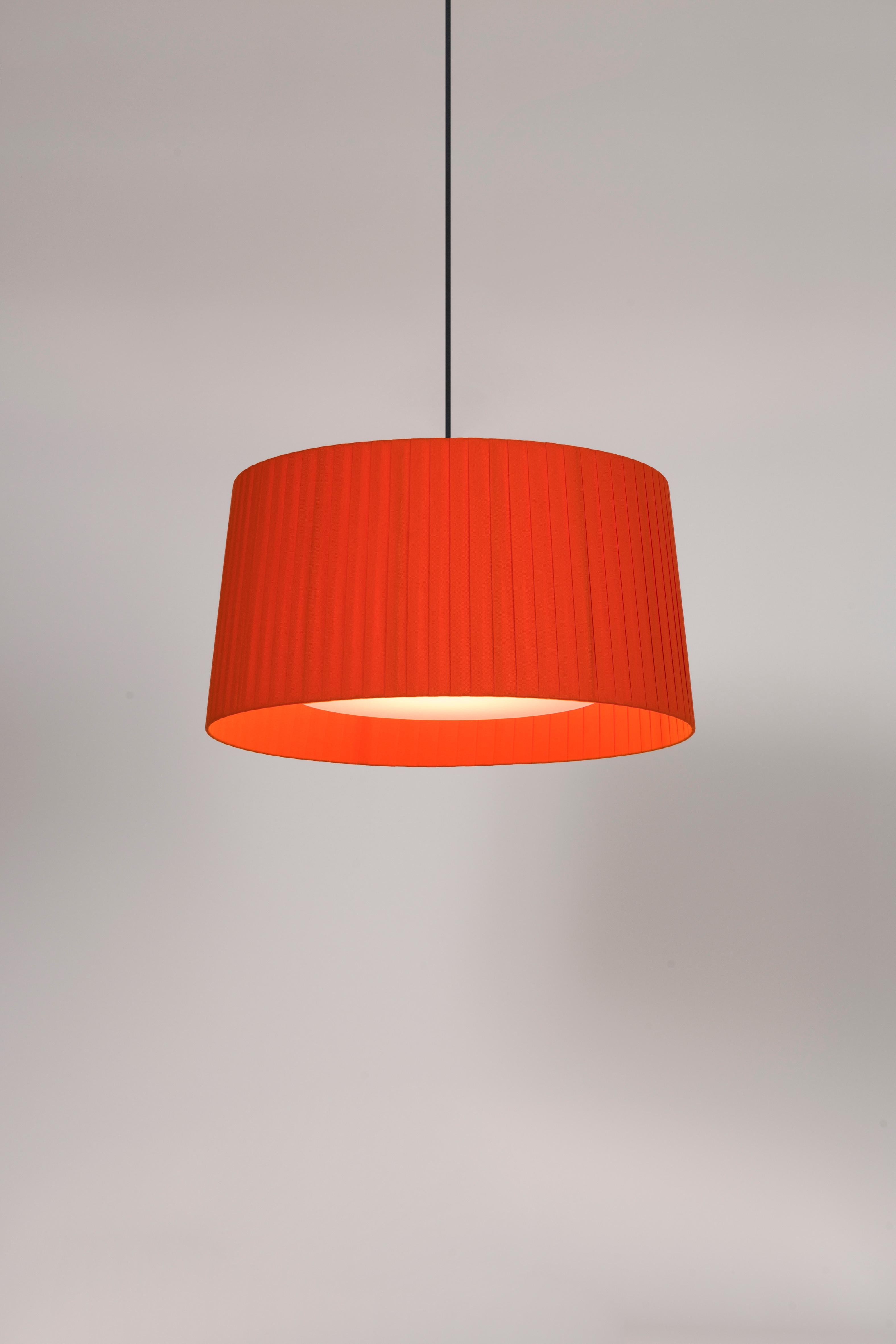Mustard GT5 Pendant Lamp by Santa & Cole For Sale 1