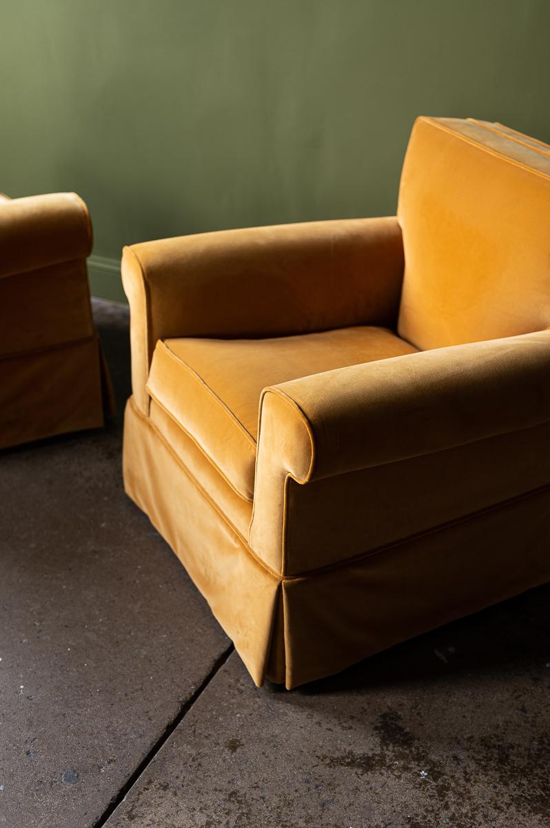 Mustard Velvet Chair In Good Condition In Westport, CT
