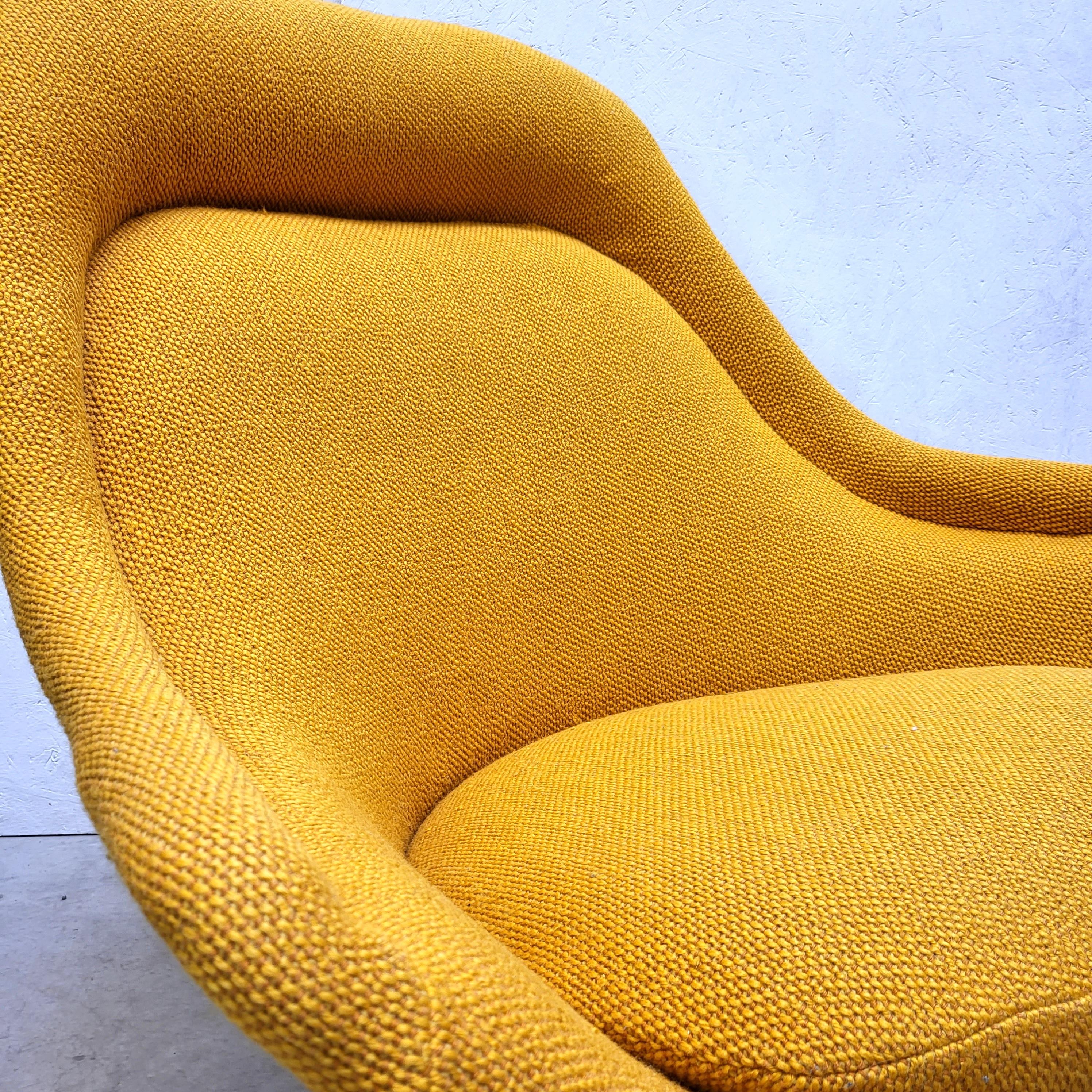 Mustard Warren Platner Easy Lounge Chair for Knoll, 1980s In Good Condition In Aachen, NW