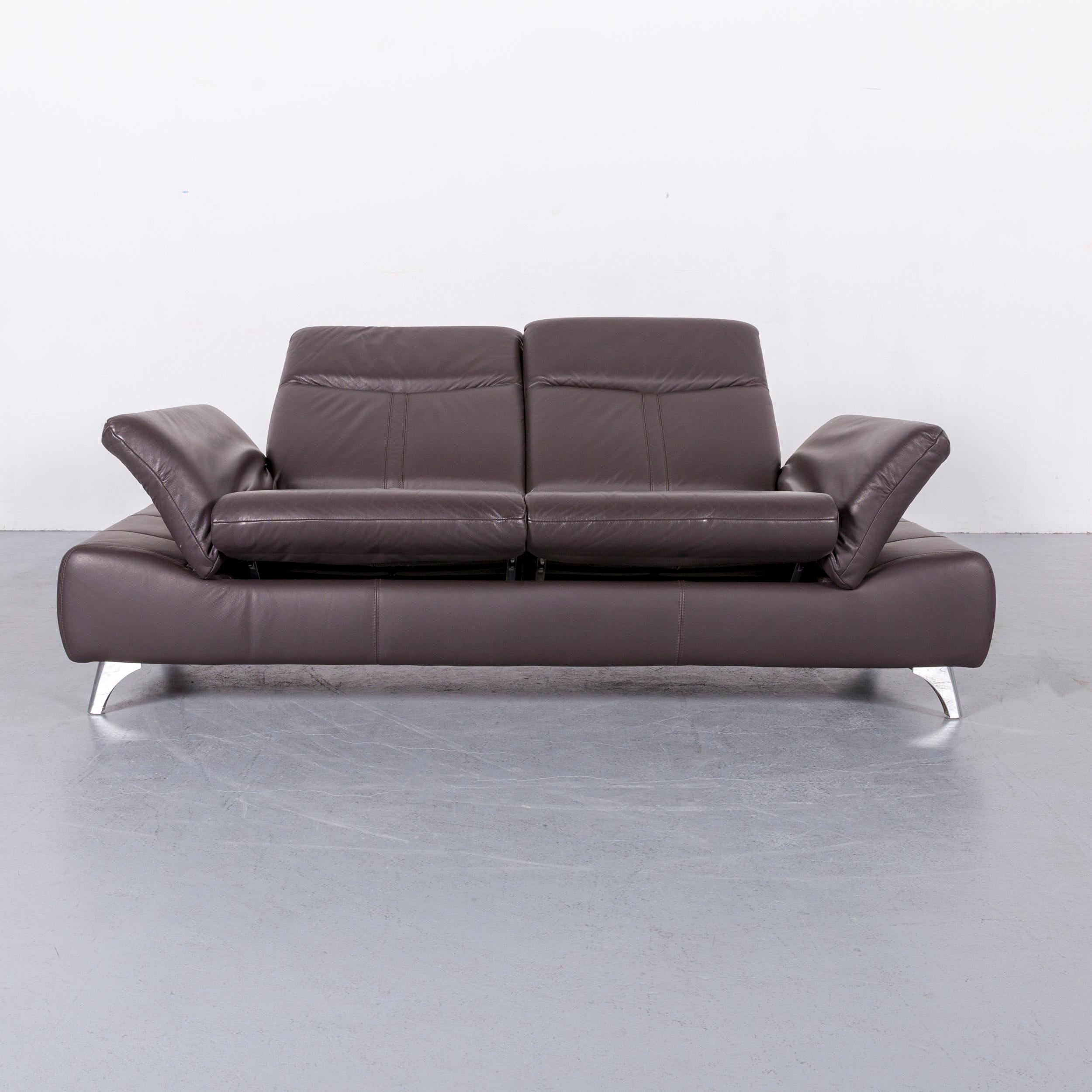 We bring to you an Musterring leather sofa brown three-seat couch.






























 