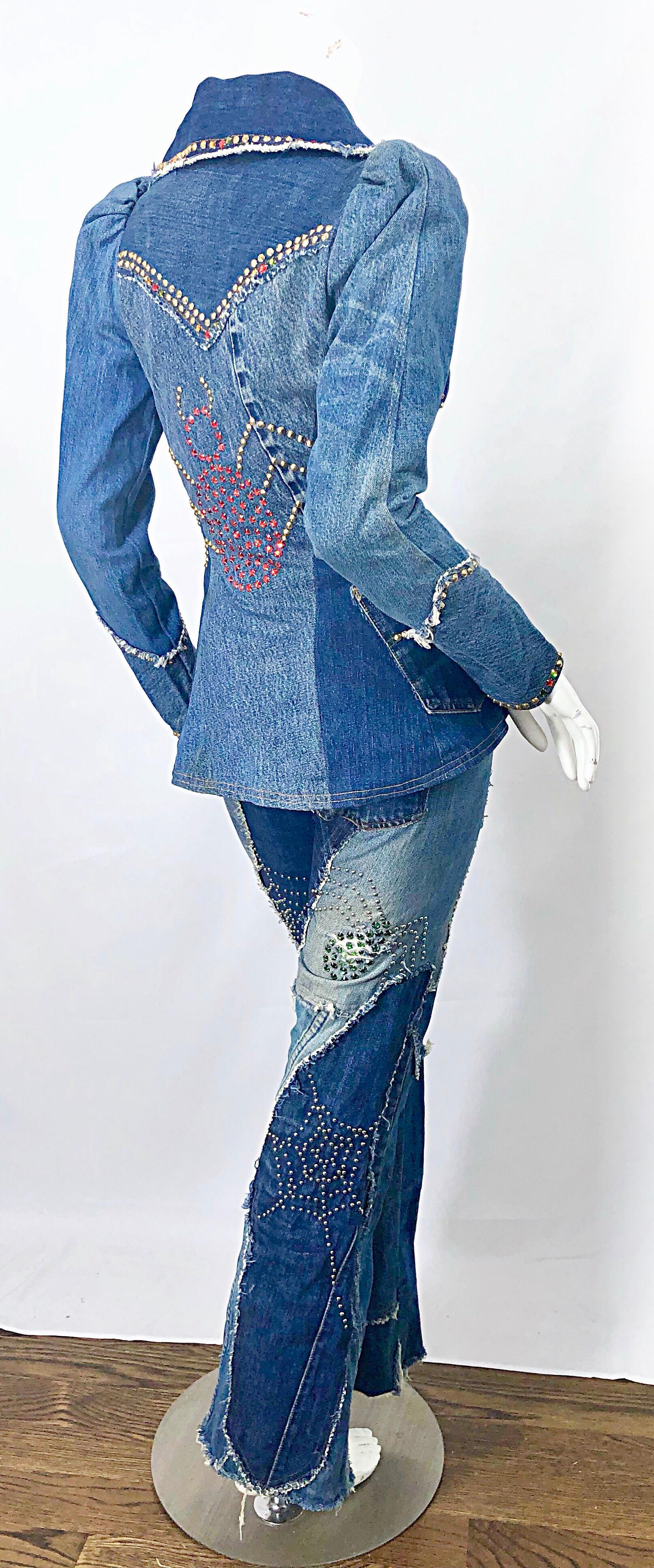 Musuem Piece Love, Melody Sabatasso 1970er Jahre maßgeschneiderter blauer Jeans-Anzug mit Strasssteinen im Angebot 14