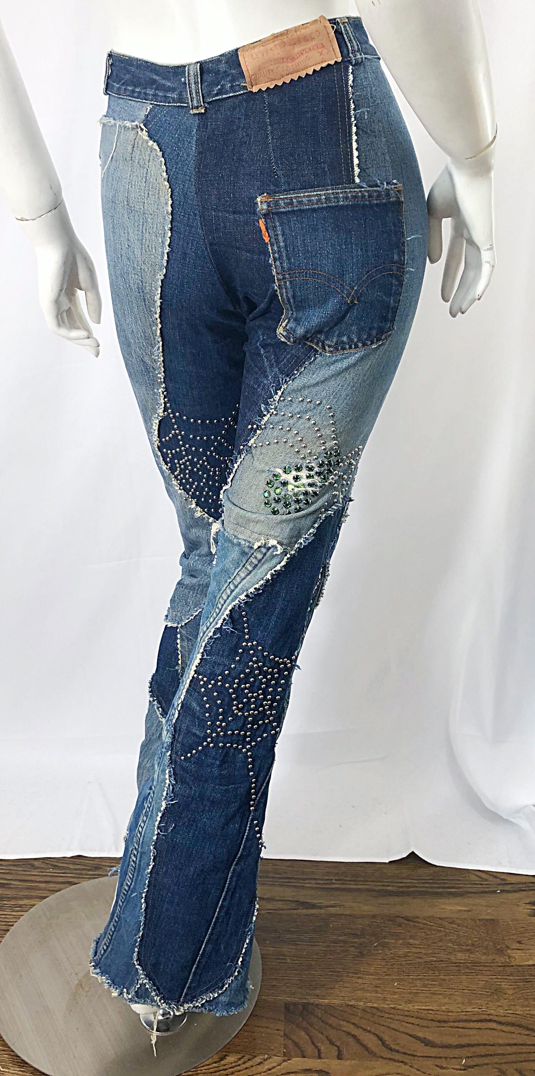 Musuem Piece Love, Melody Sabatasso 1970er Jahre maßgeschneiderter blauer Jeans-Anzug mit Strasssteinen im Angebot 2