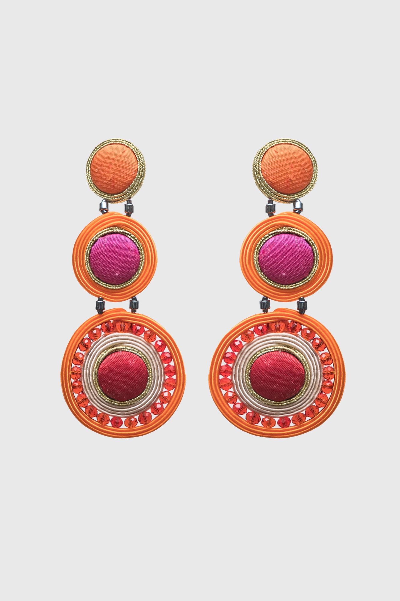 Musula Afrikania Baobab Yellow Soutache earrings made of rayon yarn 2mm, wild silk buttons and crystal beads. Silver closure. 
Earring Length 8,5cm or 3,34inches 
Back finish in natural smooth and thin leather 

READY TO SHIP
*Shipment of this piece