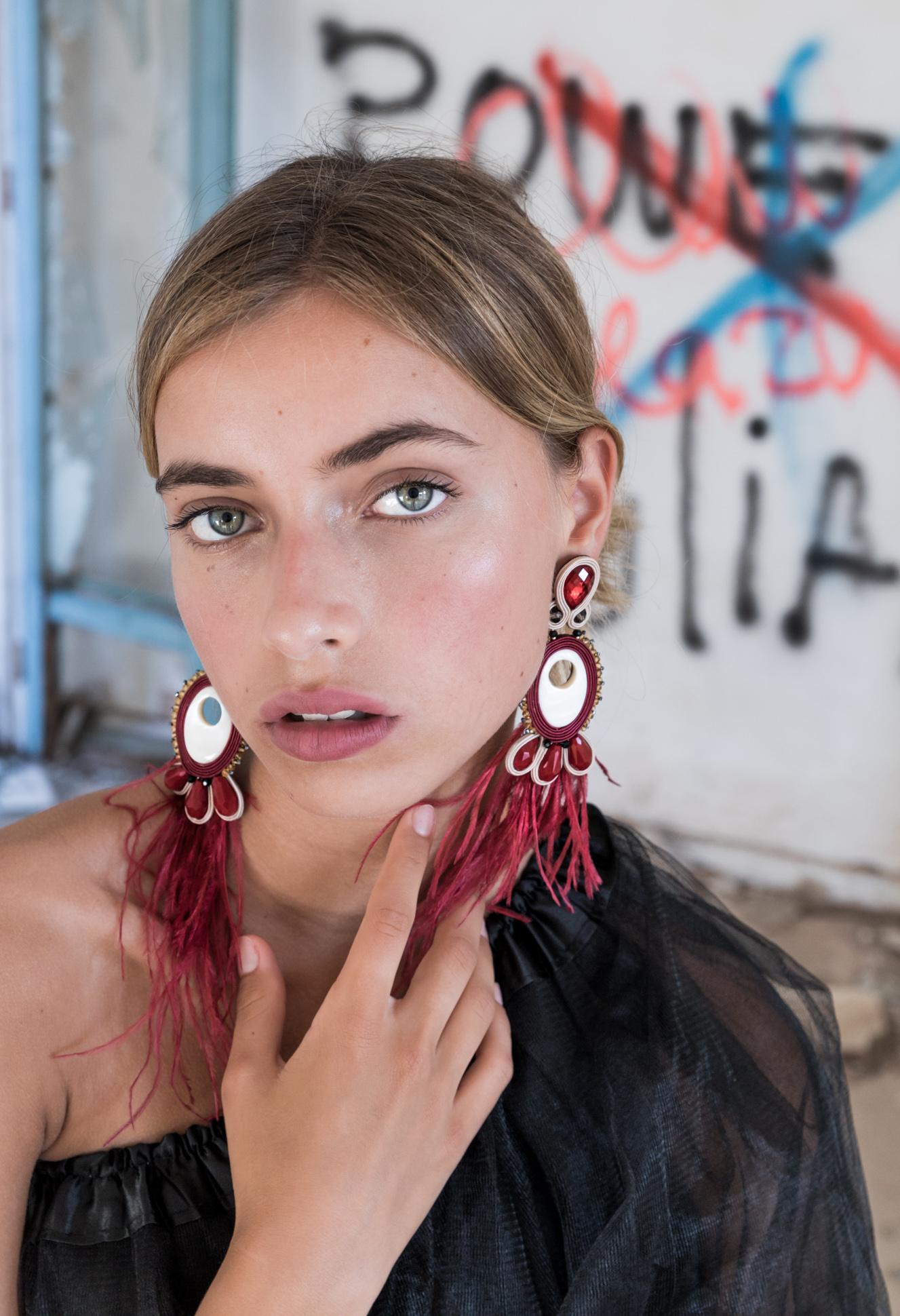 Musula Opulentia Havana Heart, Soutache earrings made of rayon yarn 2mm,   mother of pearl, quartz,  crystal beads and marabou feathers. Silver closure. Earring Length 17cm or 6,69inches 
Back finish in natural smooth and thin leather 
Check also