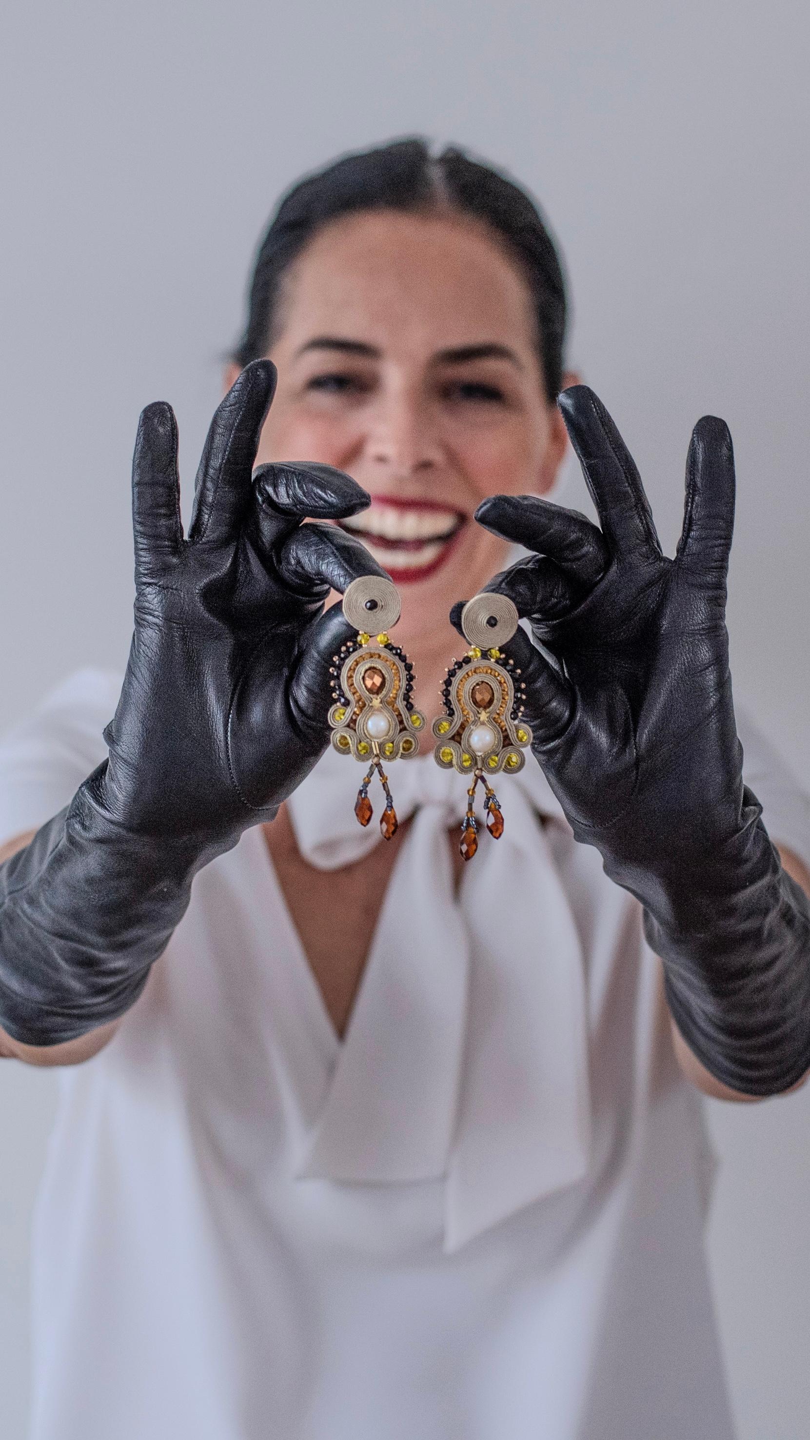 Musula Personalissima Nicoletta Pendientes Soutache Arena en Nuevo estado para la venta en  Bilbao, ES