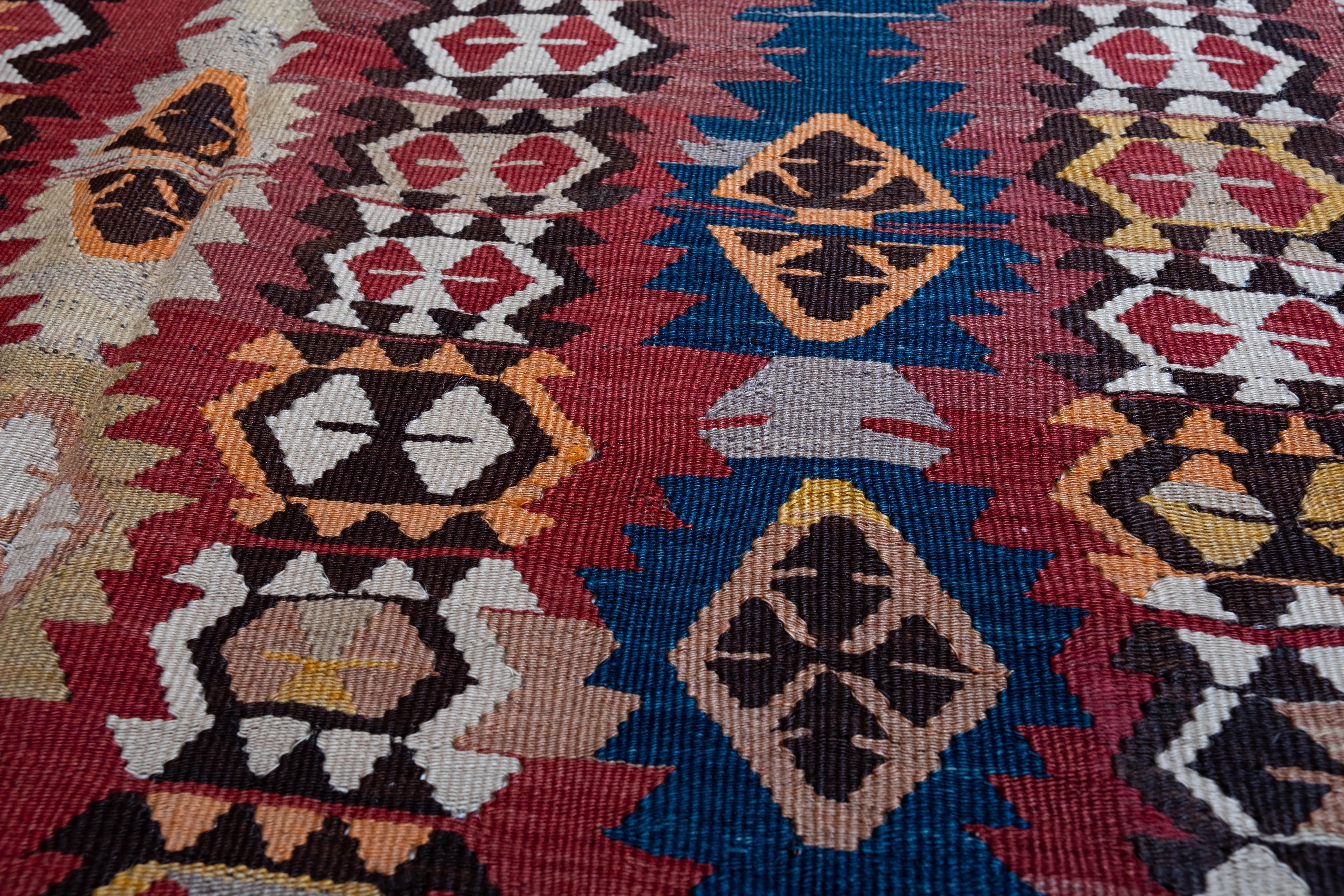 Hand-Woven Mut Kilim Rug Vintage Wool Old Eastern Anatolian Turkish Carpet For Sale