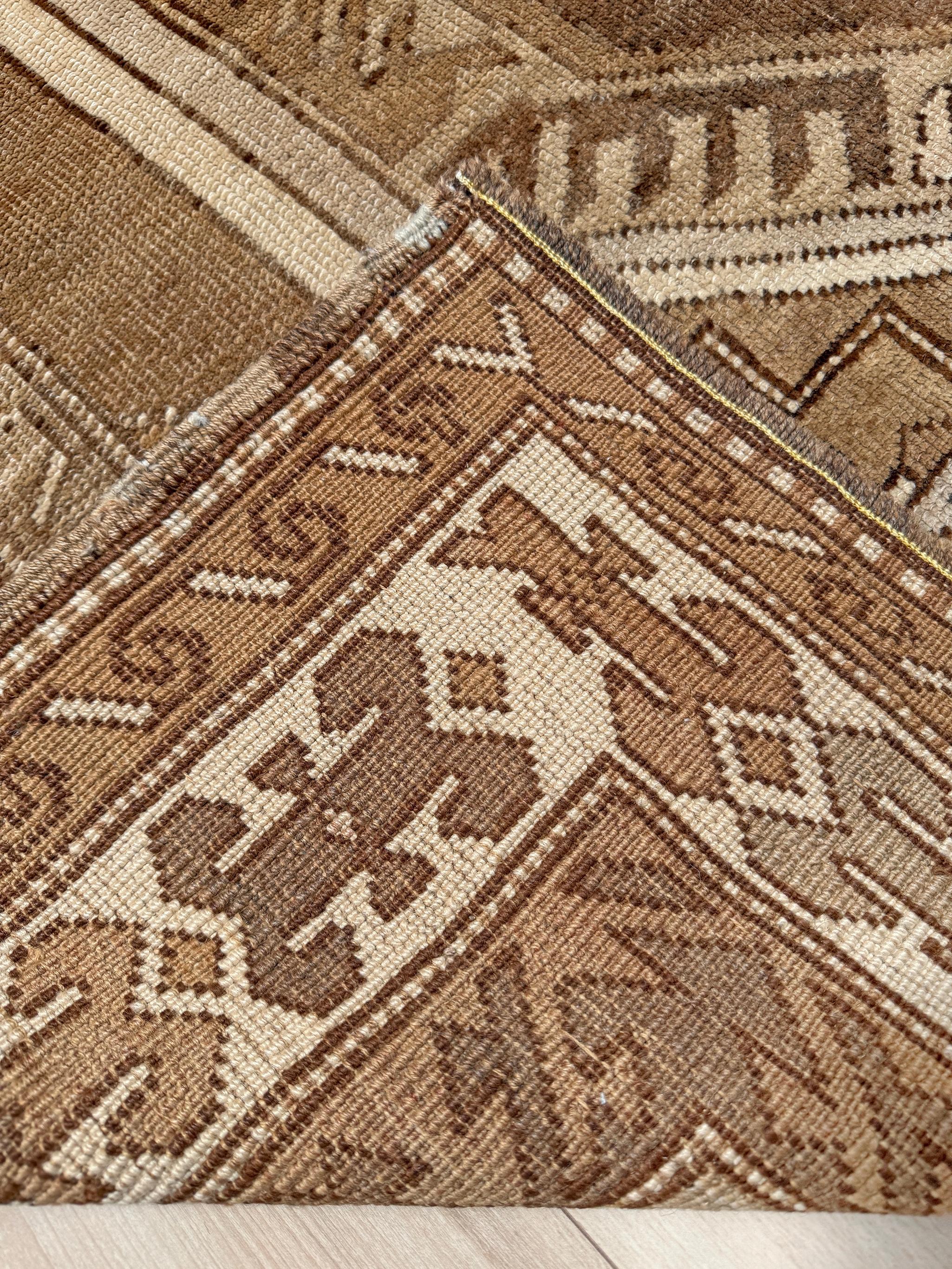Kars marrone tenue - Tappeto in lana curda vintage - 6′×9′4″ - Turchia orientale in vendita 7